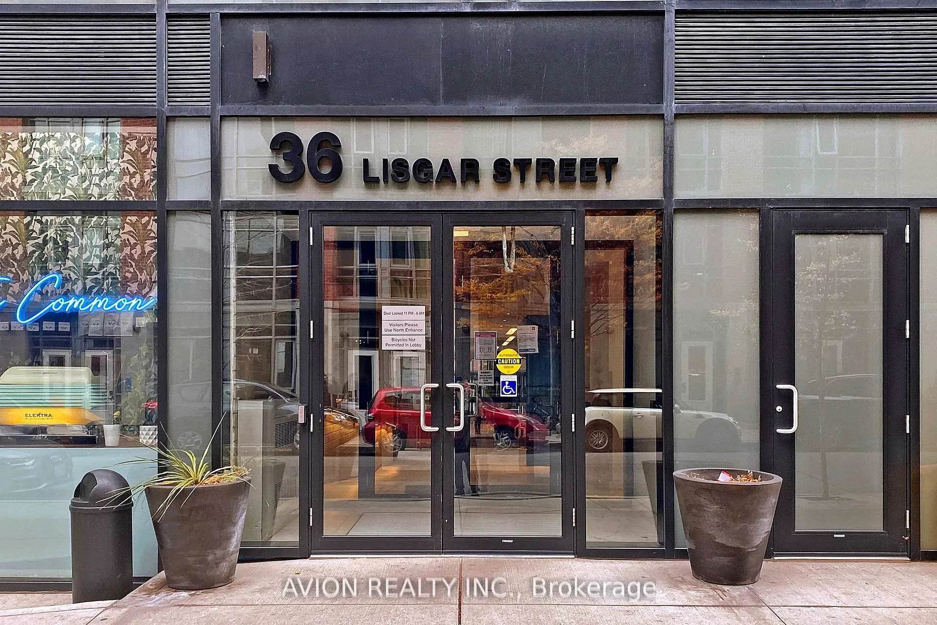 Photo 3 of Unit 2106E, 36 Lisgar Street, Toronto, Little Portugal — HOMEH