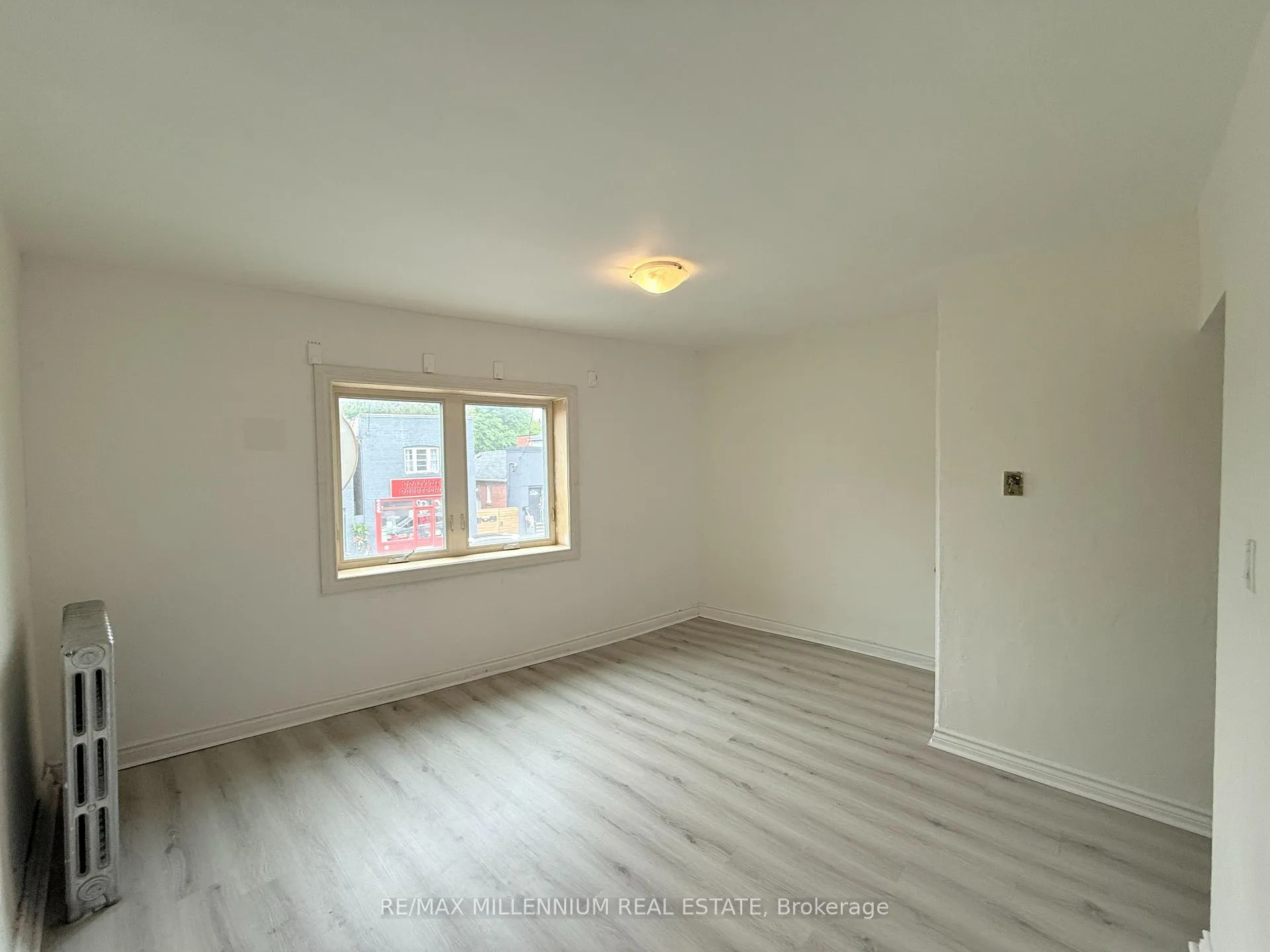 Photo 3 of Unit Upper Level, 520 Rogers Road, Toronto, Keelesdale-Eglinton West — HOMEH