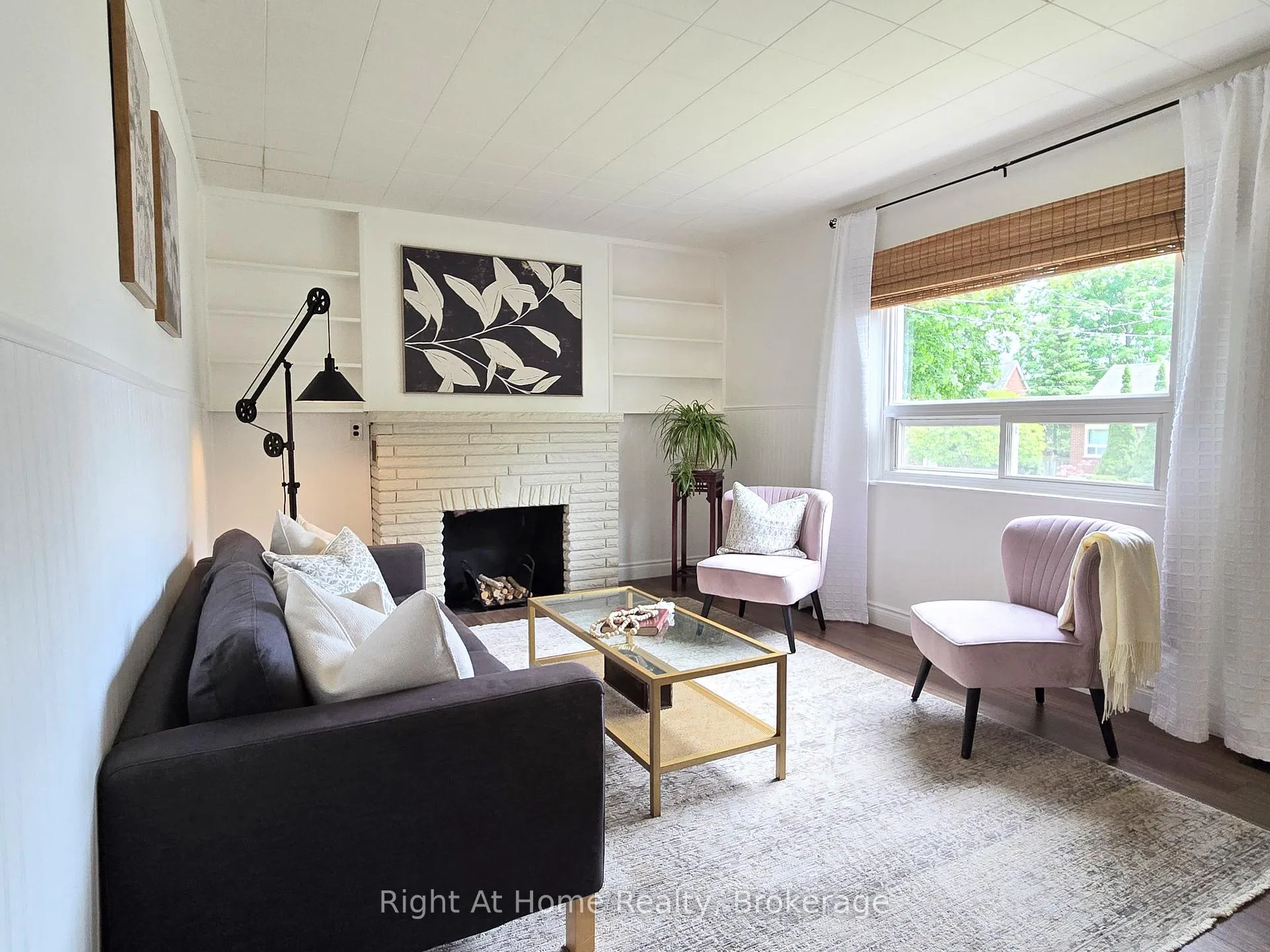 Photo 8 of 376 Colborne Street E, Oshawa, O'Neill — HOMEH