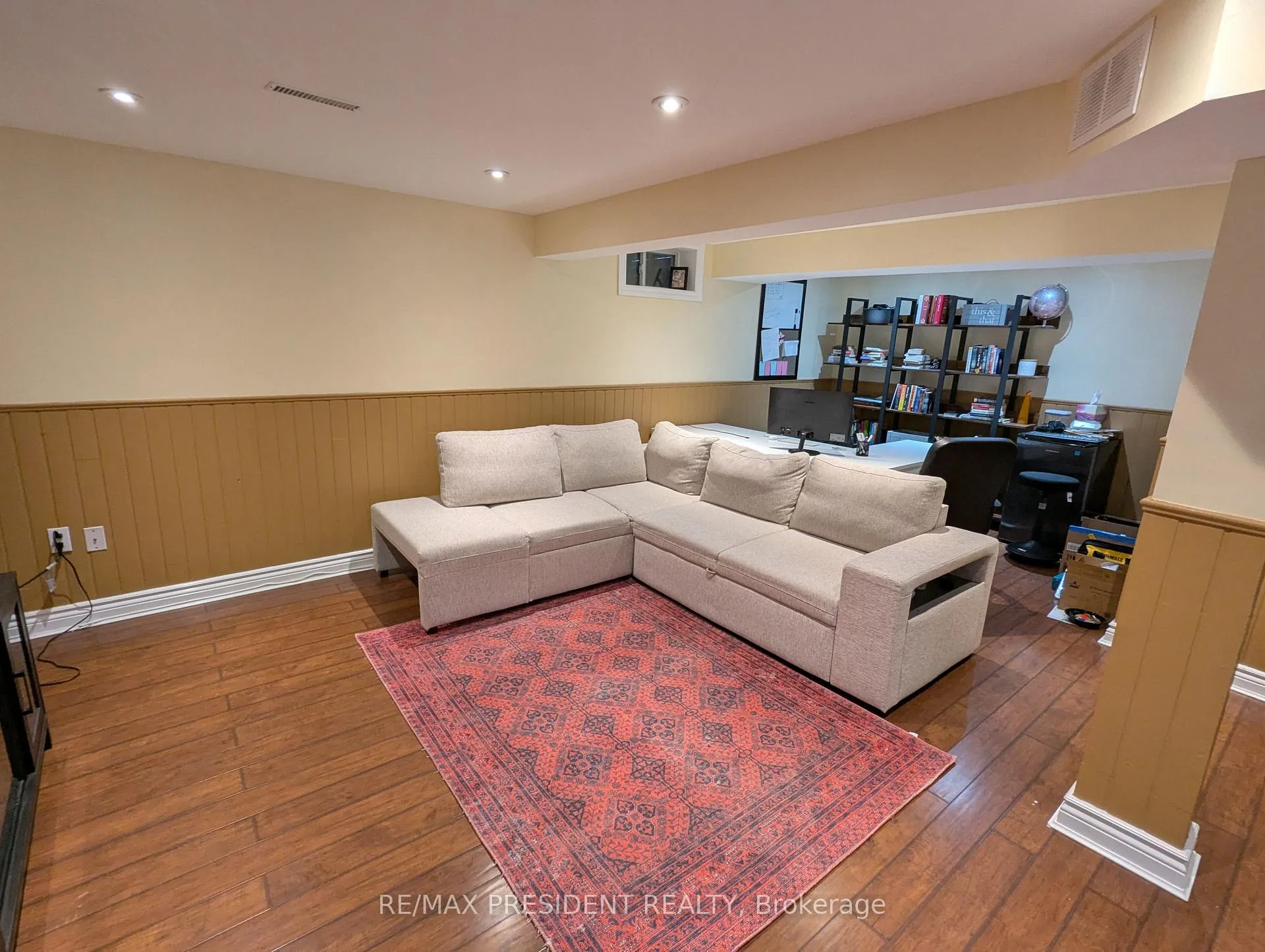 Photo 34 of 2563 Whittaker Drive, Burlington, Brant Hills — HOMEH