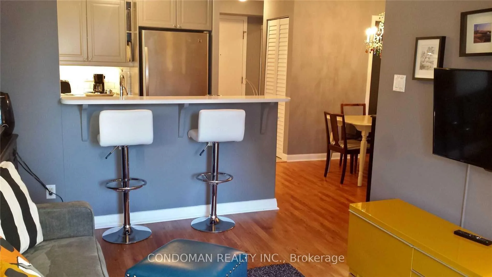 Photo 3 of Unit 308, 323 Richmond Street E, Toronto, Moss Park — HOMEH