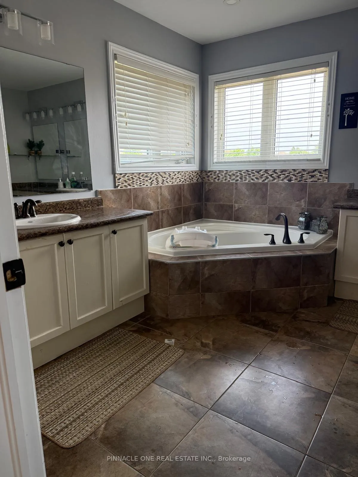 Photo 17 of Unit Upper, 1286 Kettering Drive, Oshawa, Eastdale — HOMEH