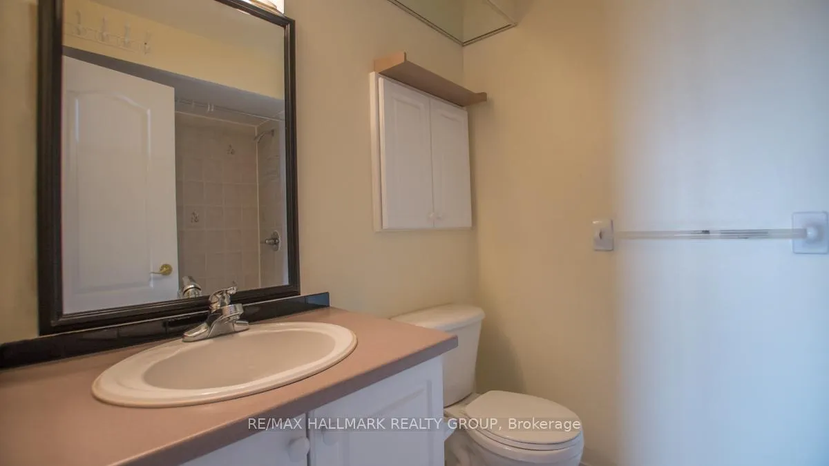 Photo 10 of Unit 33, 330 Cresthaven Drive, Ottawa, Barrhaven East — HOMEH
