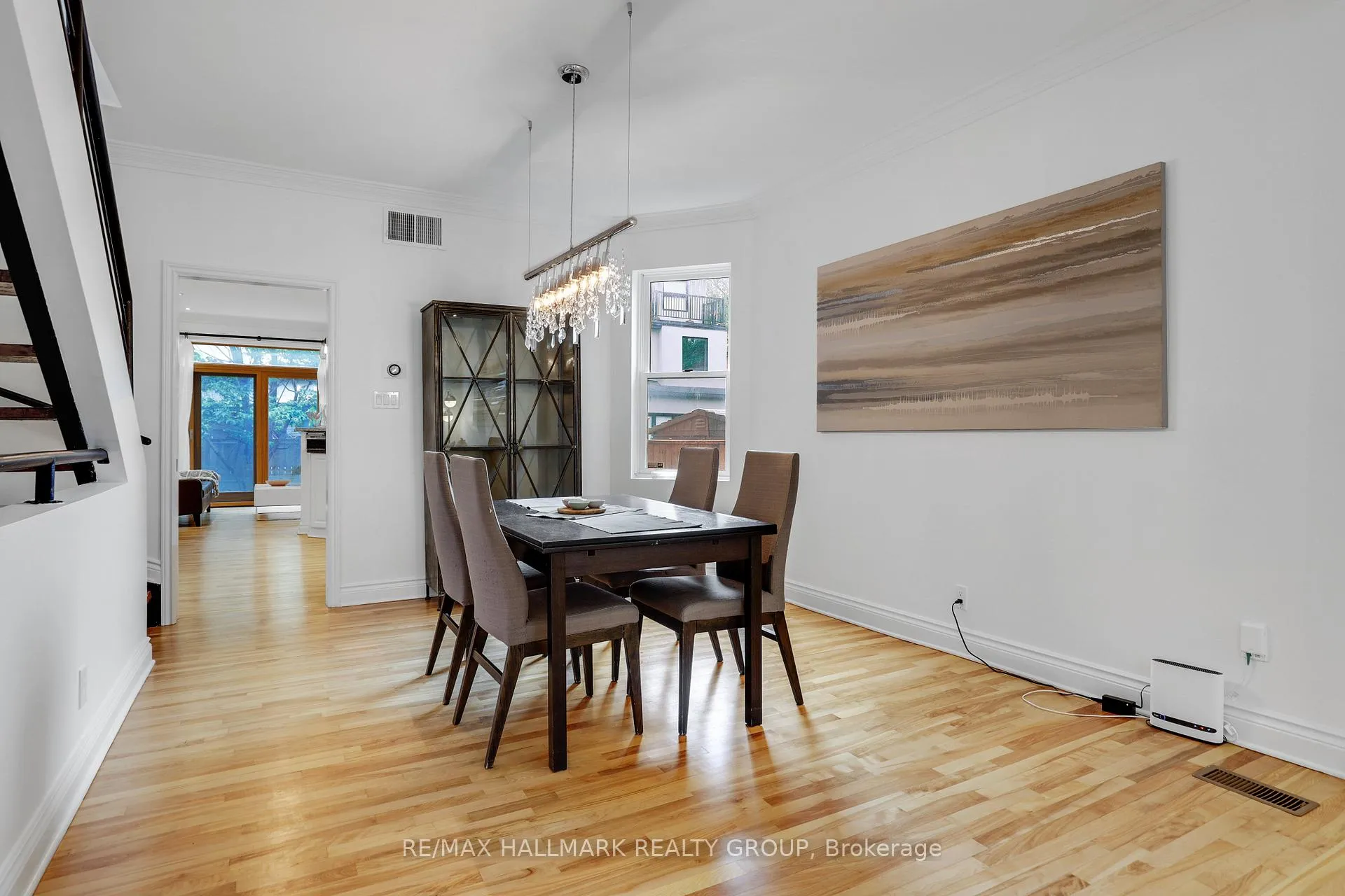 Photo 10 of 29 Thornton Avenue, Ottawa, Glebe — HOMEH