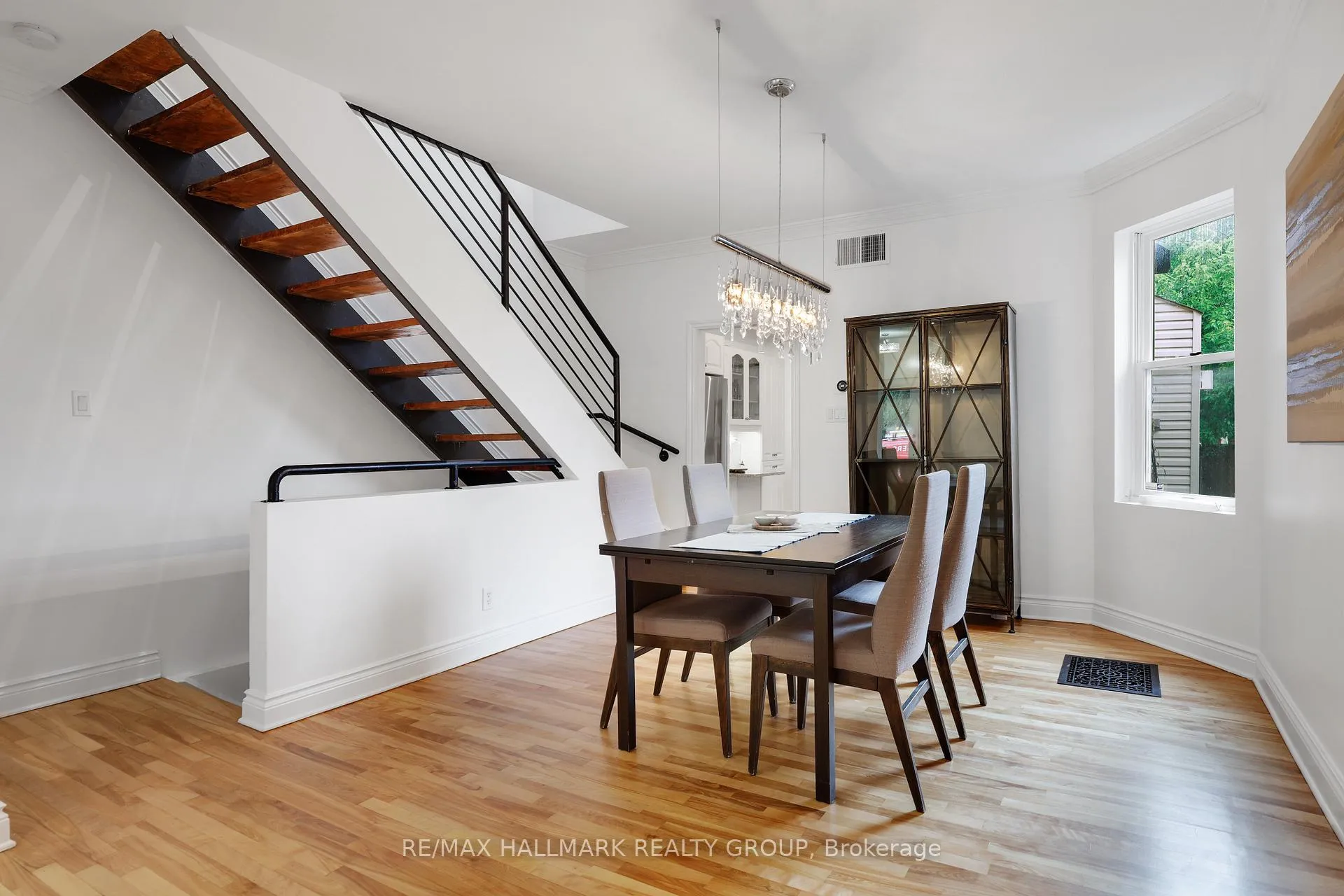 Photo 11 of 29 Thornton Avenue, Ottawa, Glebe — HOMEH