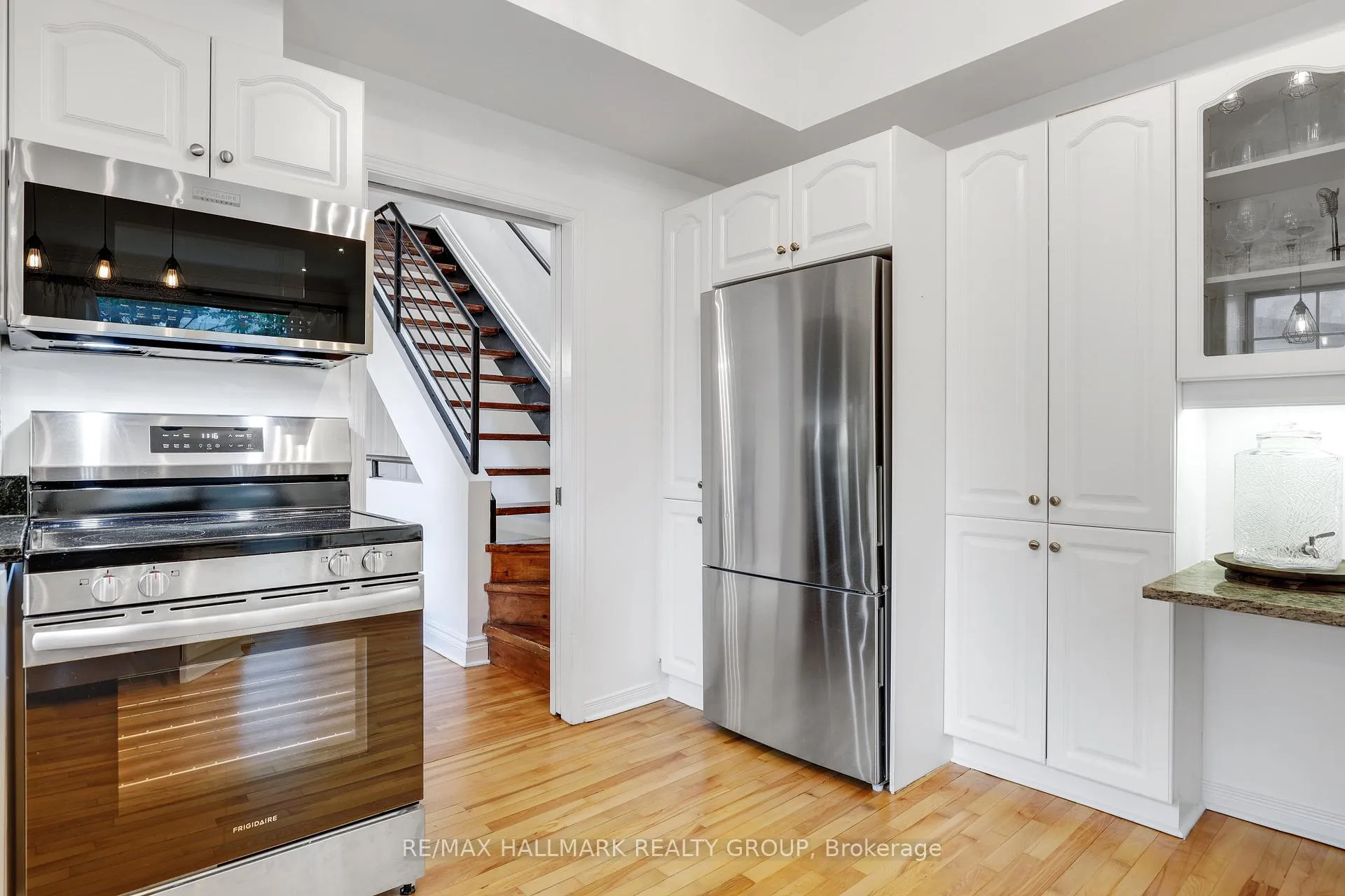 Photo 17 of 29 Thornton Avenue, Ottawa, Glebe — HOMEH