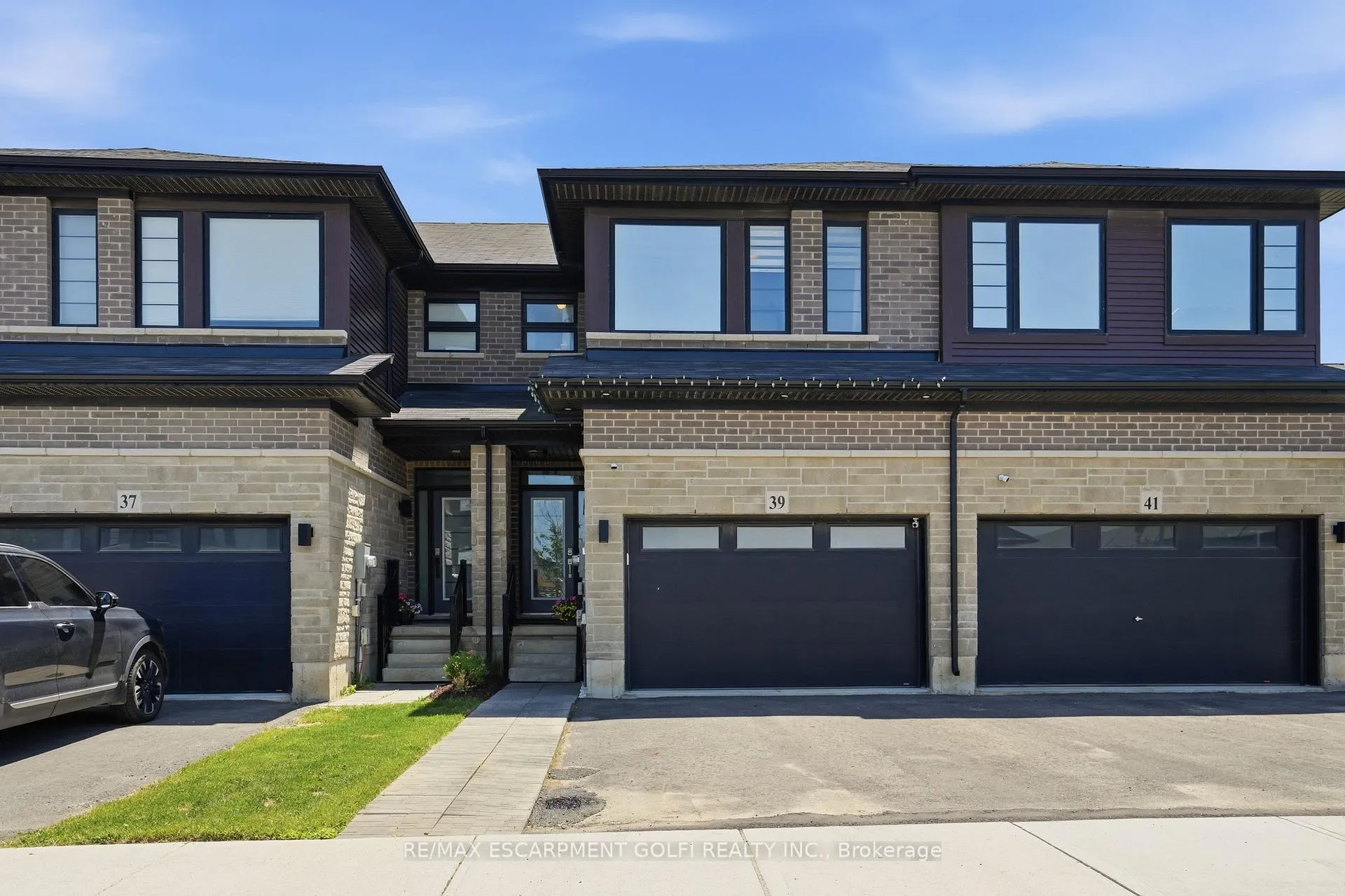 Photo 1 of 39 Bellhouse Avenue, Brantford, Empire South — HOMEH