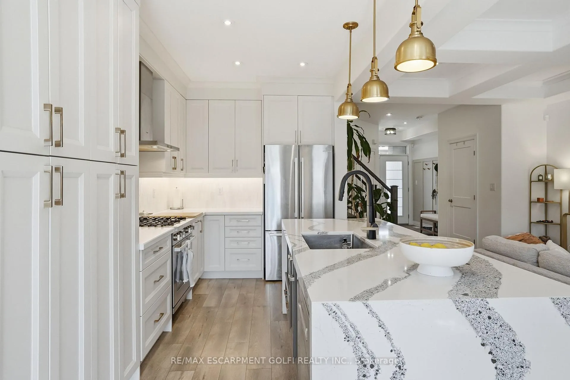 Photo 9 of 39 Bellhouse Avenue, Brantford, Empire South — HOMEH