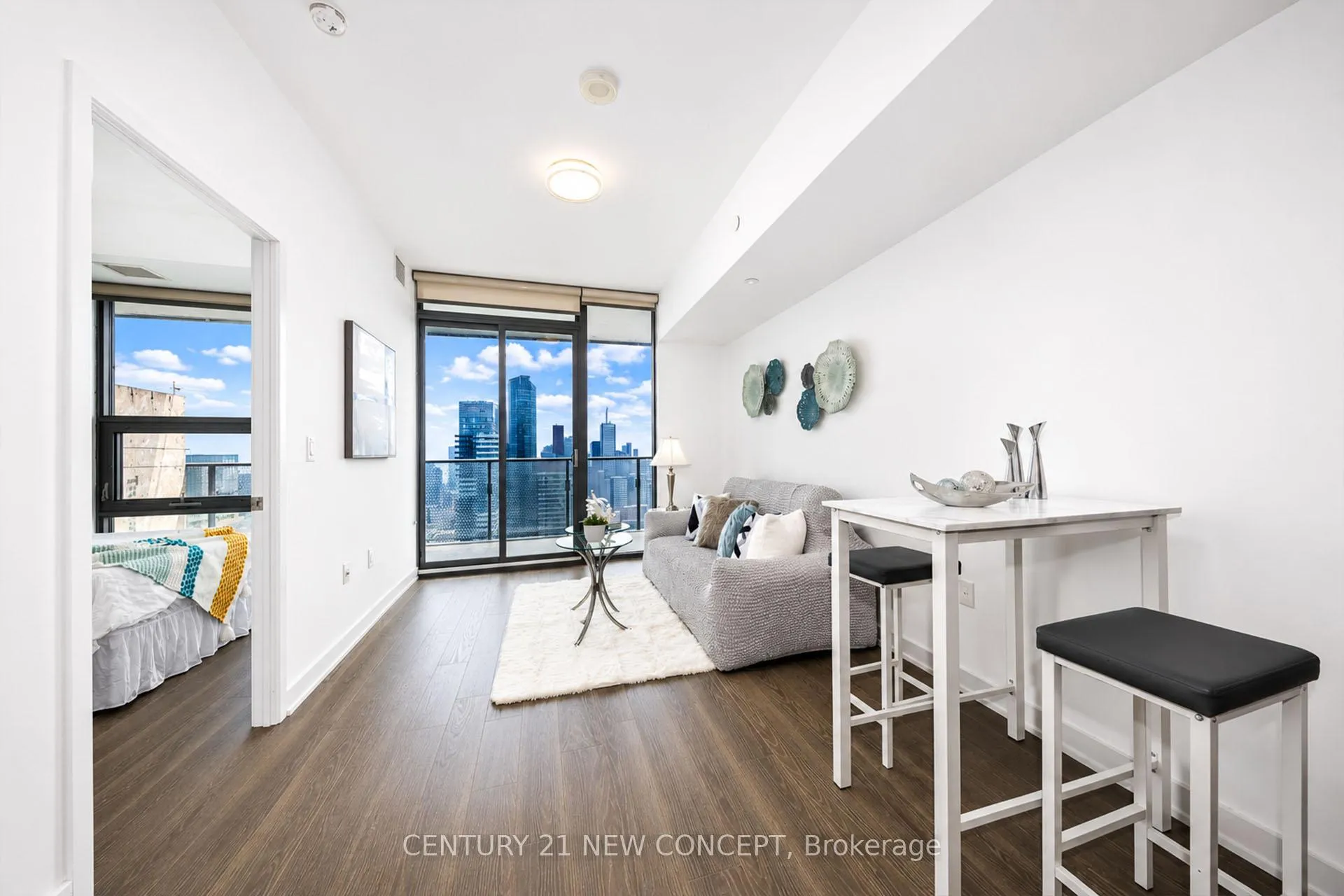 Photo 2 of Unit 5503, 11 Wellesley Street W, Toronto, Bay Street Corridor — HOMEH