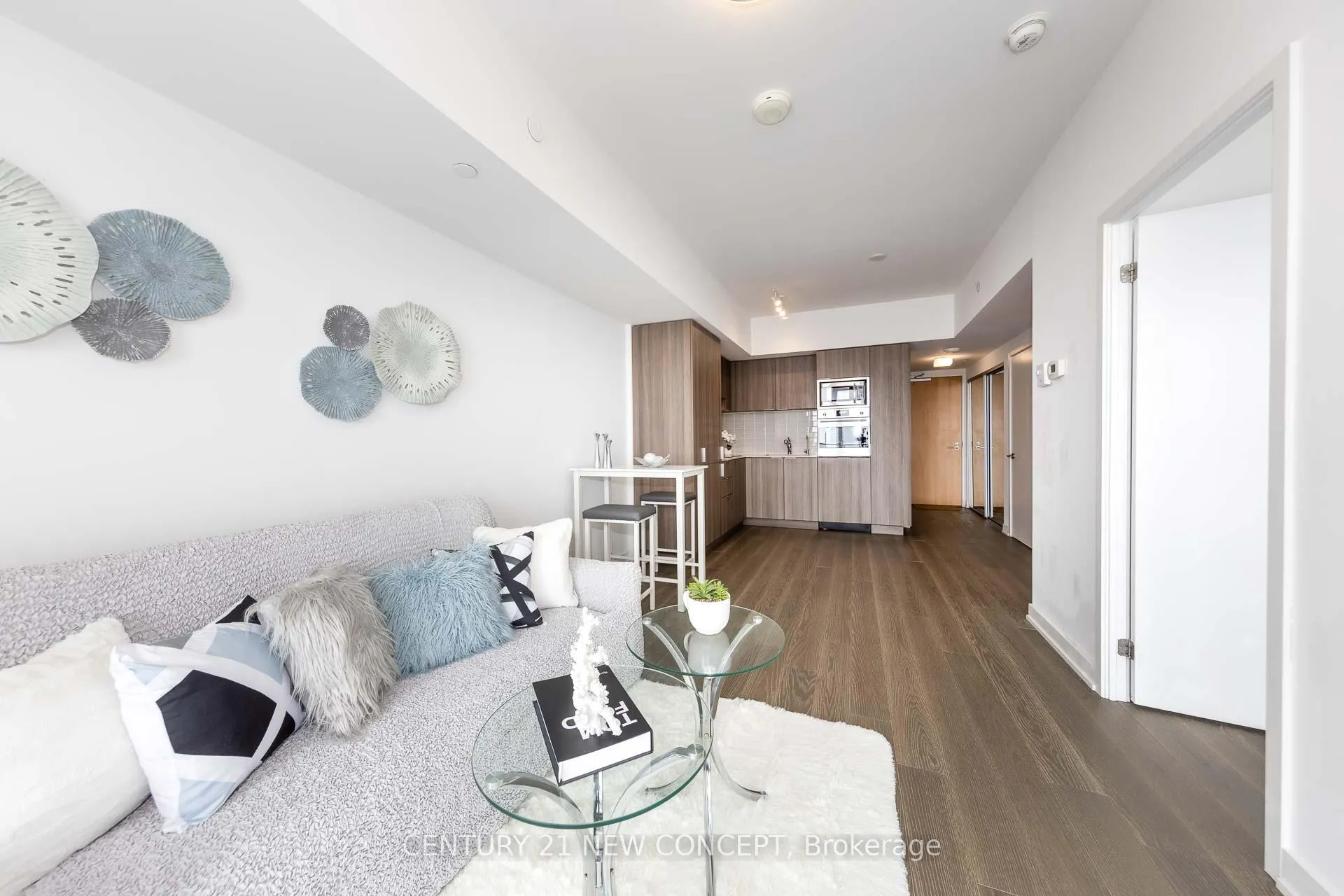 Photo 6 of Unit 5503, 11 Wellesley Street W, Toronto, Bay Street Corridor — HOMEH