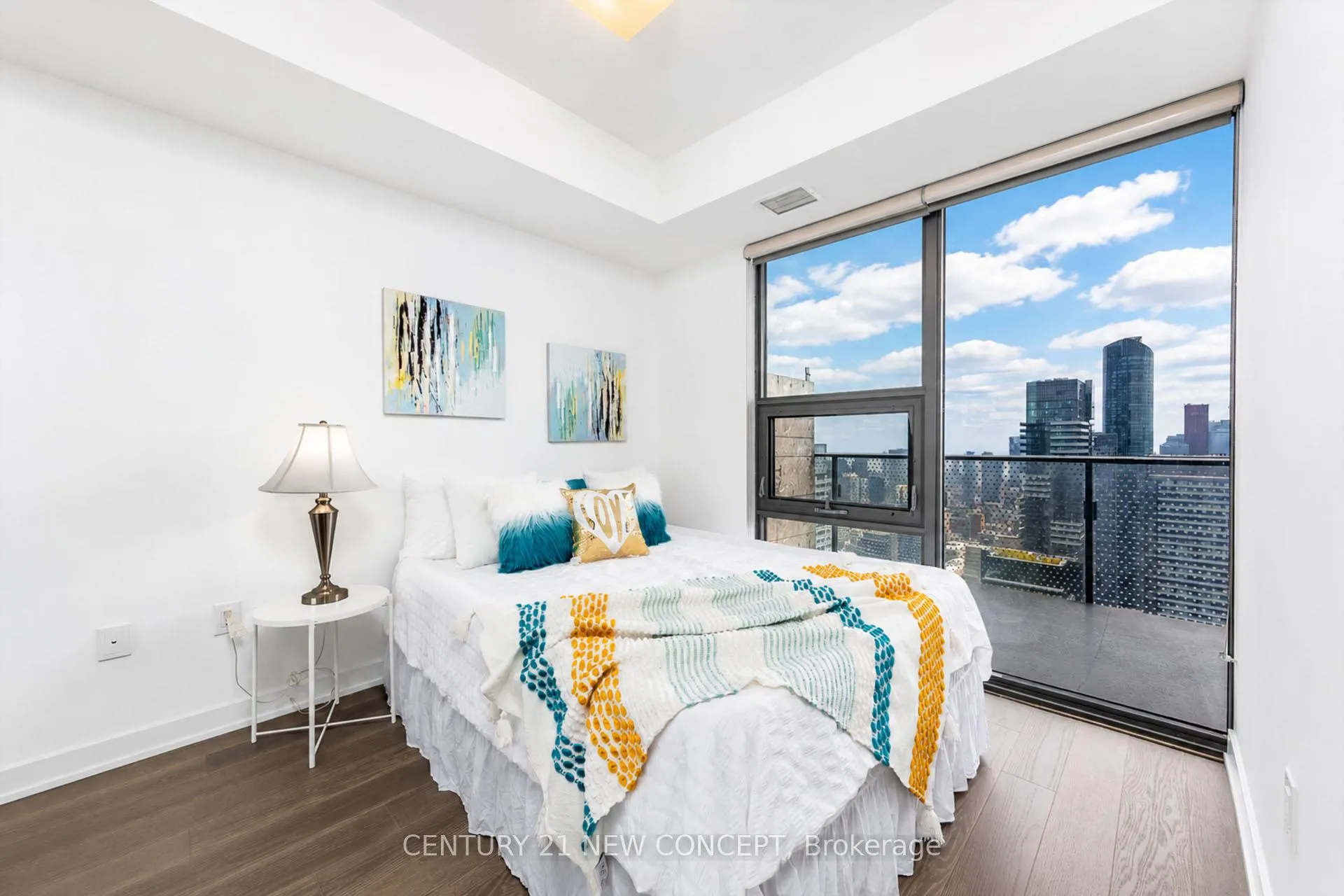 Photo 12 of Unit 5503, 11 Wellesley Street W, Toronto, Bay Street Corridor — HOMEH