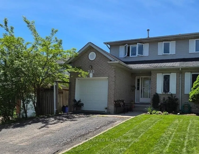 Photo 1 of 233 Benesfort Crescent, Kitchener, Victoria Hills — HOMEH
