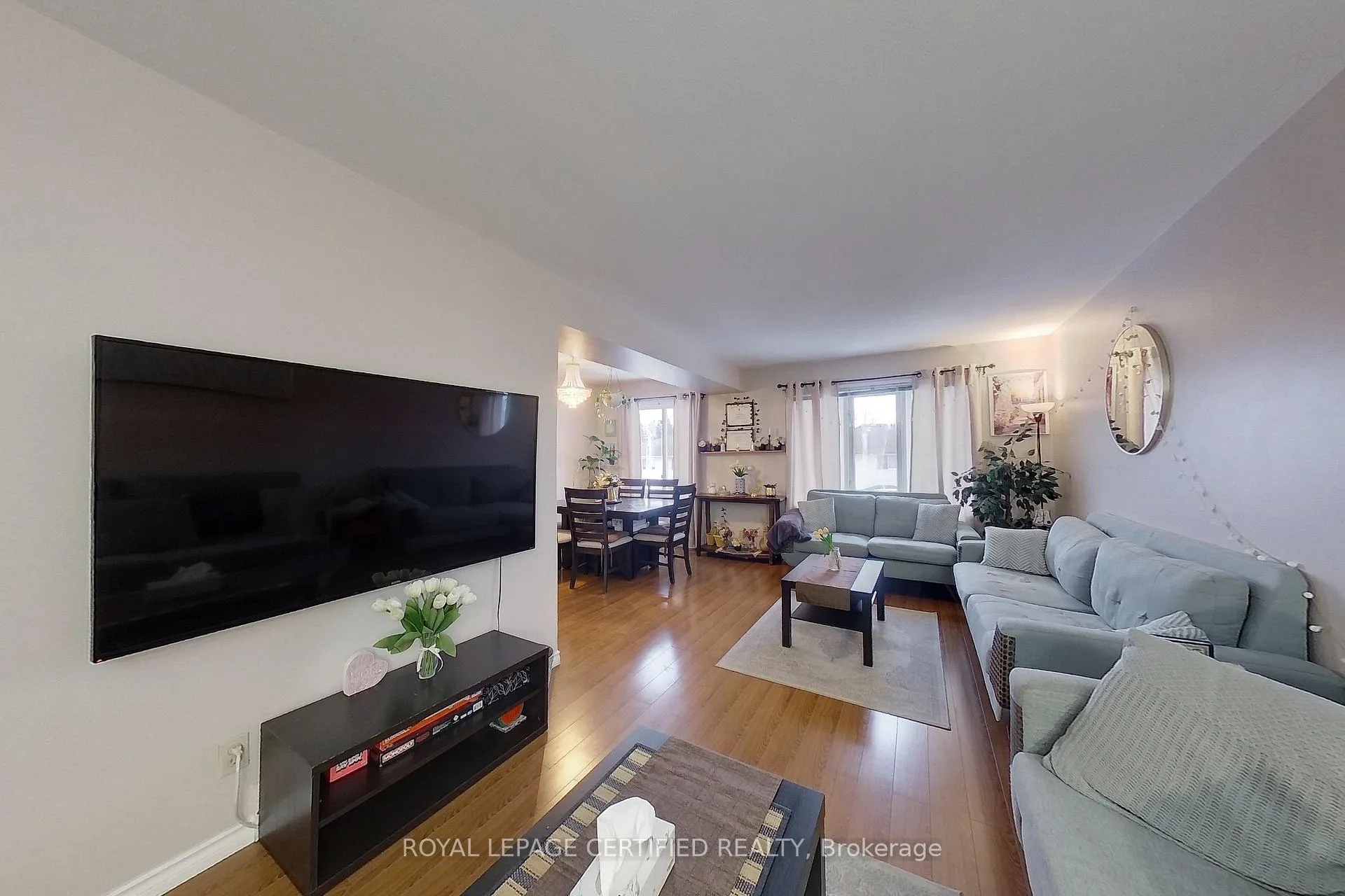 Photo 14 of 233 Benesfort Crescent, Kitchener, Victoria Hills — HOMEH