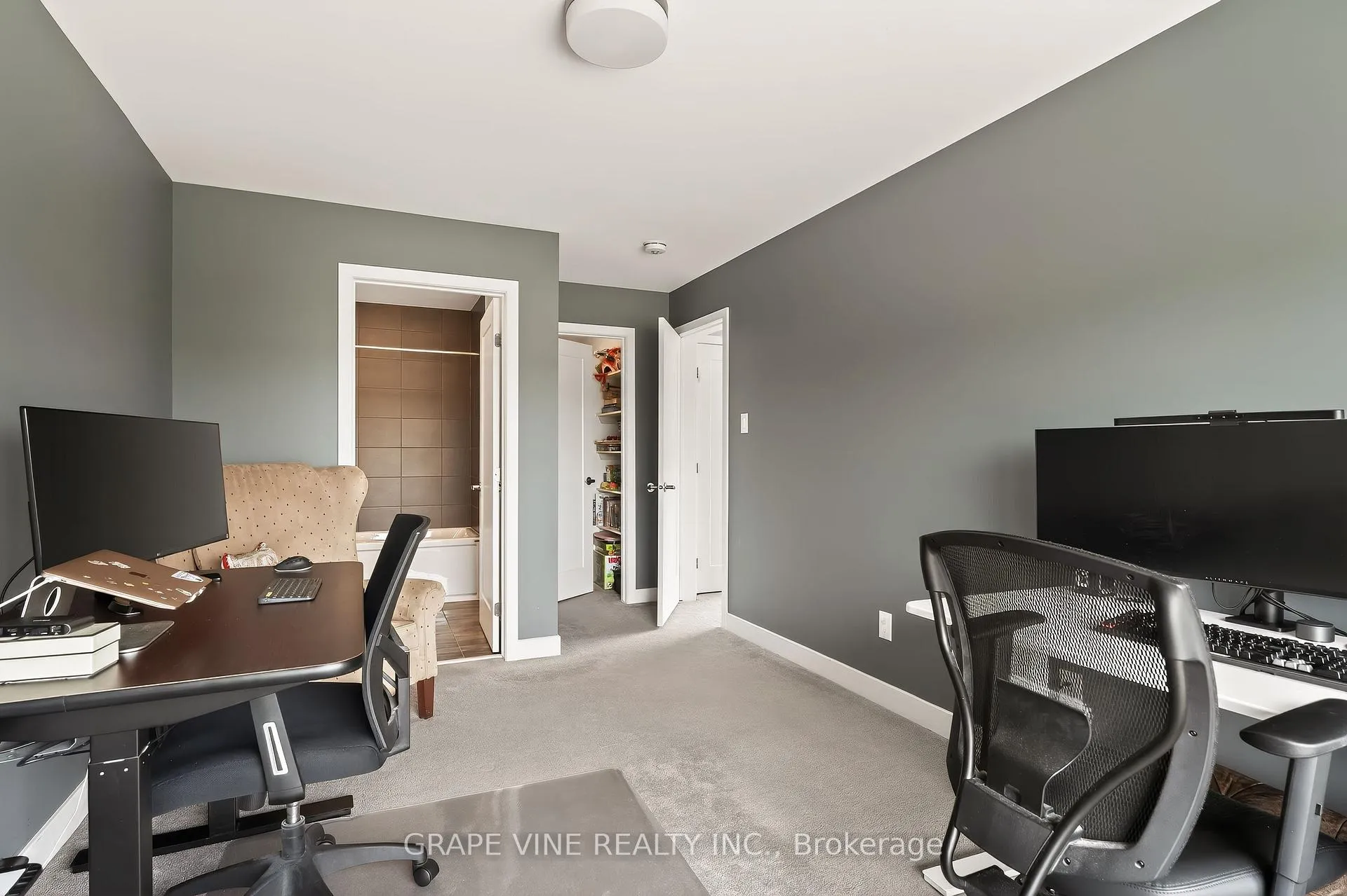 Photo 22 of 4802 Abbott Street E, Ottawa, Kanata - Emerald Meadows/Trailwest — HOMEH
