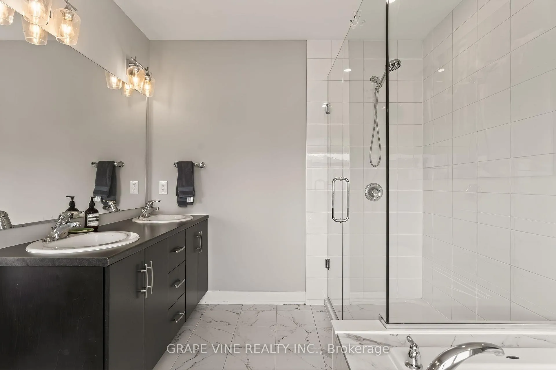 Photo 32 of 4802 Abbott Street E, Ottawa, Kanata - Emerald Meadows/Trailwest — HOMEH