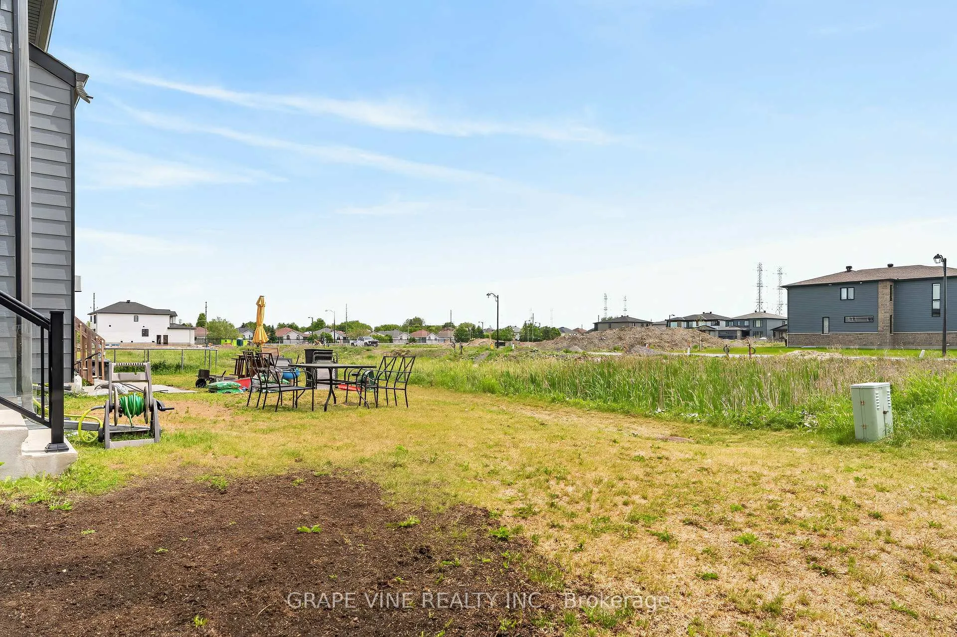 Photo 39 of 4802 Abbott Street E, Ottawa, Kanata - Emerald Meadows/Trailwest — HOMEH