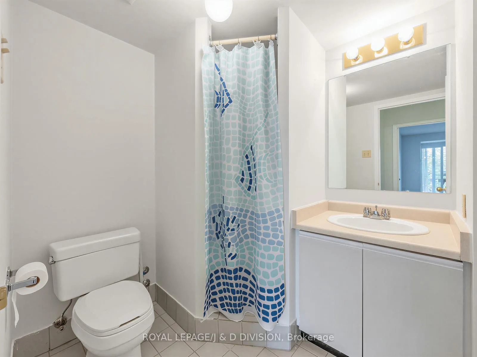 Photo 18 of Unit 211, 1665 Pickering Parkway, Pickering, Village East — HOMEH