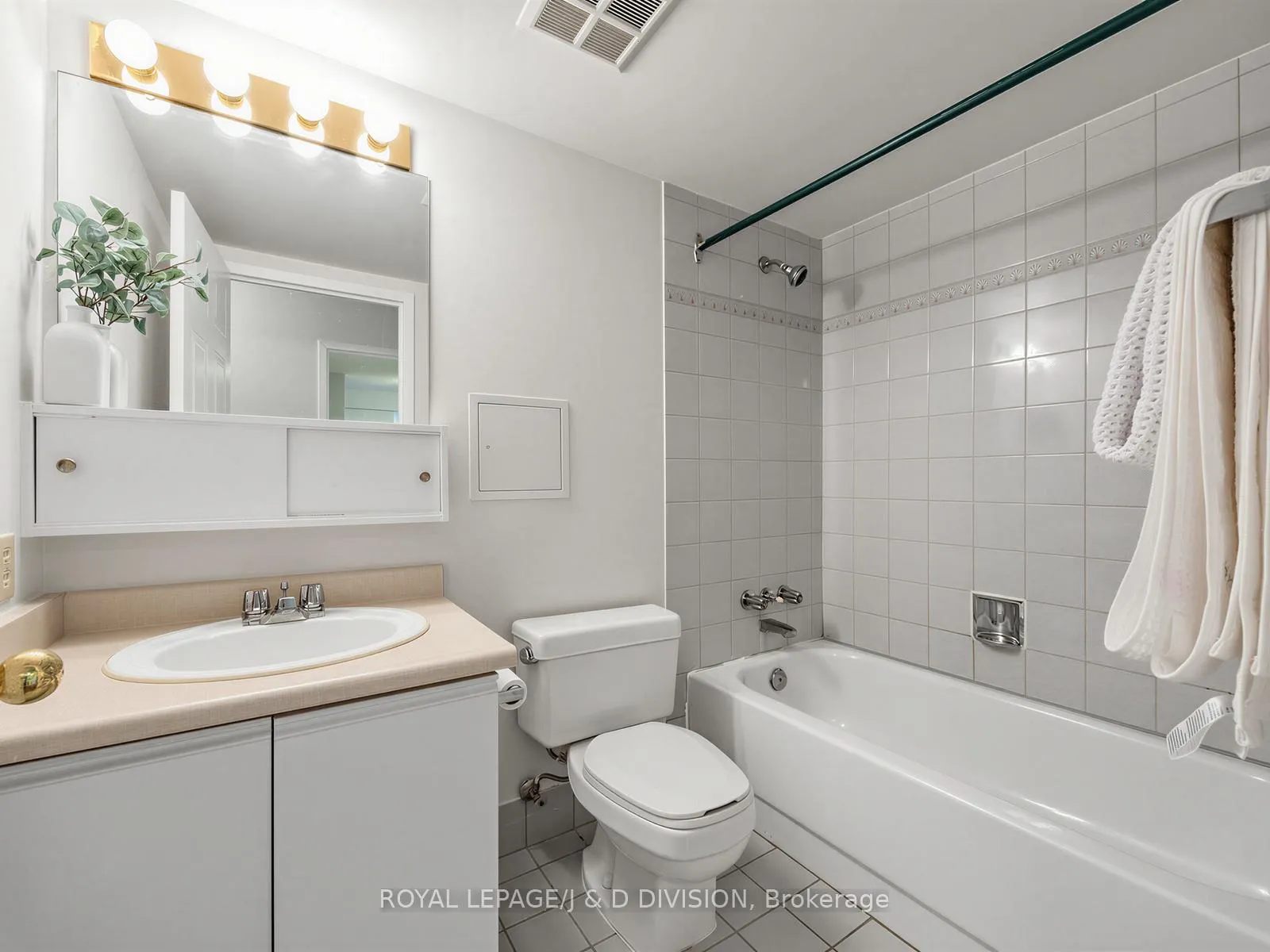 Photo 21 of Unit 211, 1665 Pickering Parkway, Pickering, Village East — HOMEH