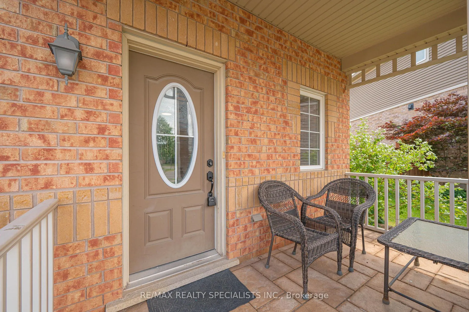 Photo 4 of 669 Gervais Terrace, Milton, Coates — HOMEH