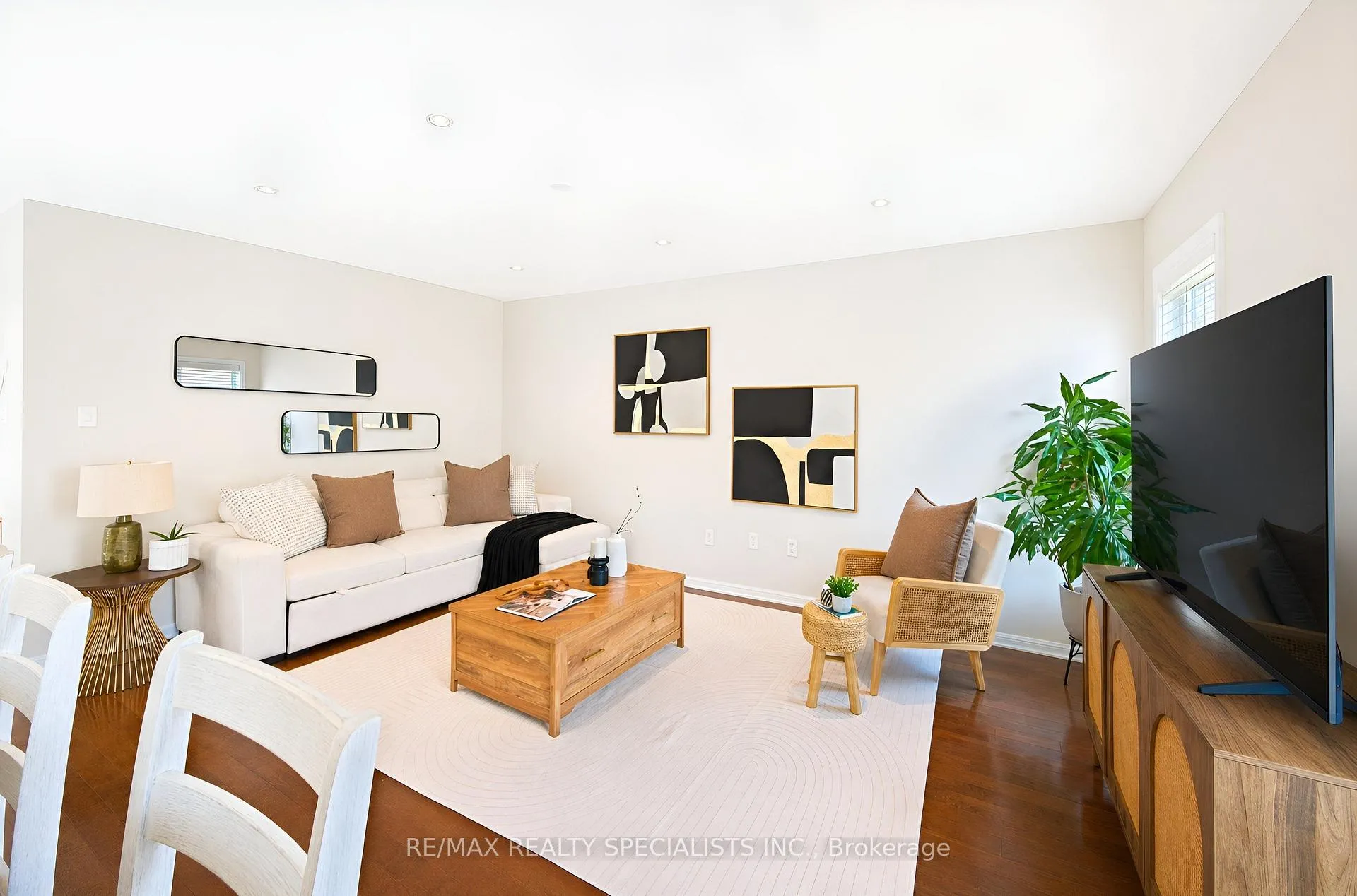 Photo 21 of 669 Gervais Terrace, Milton, Coates — HOMEH