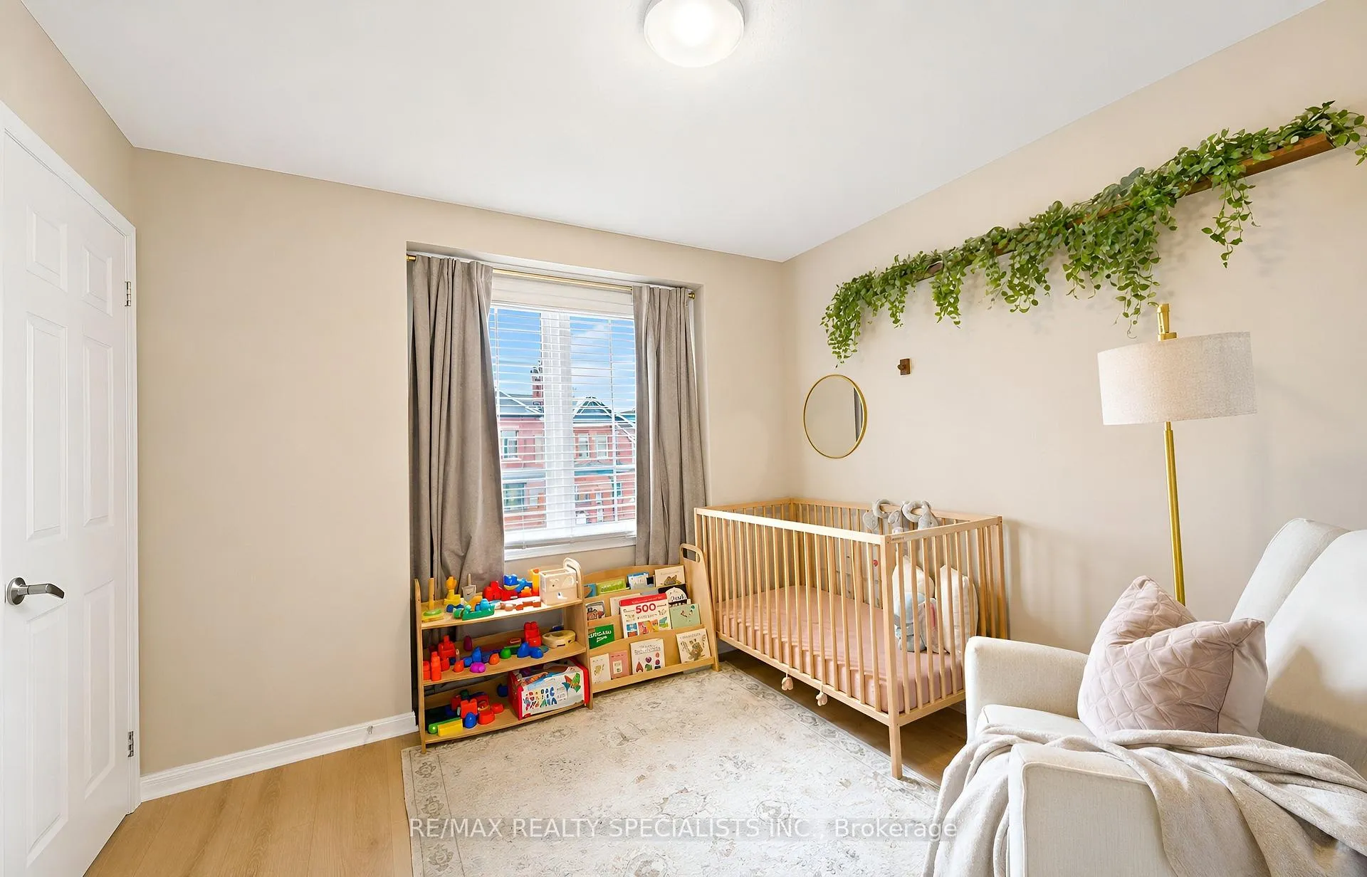 Photo 35 of 669 Gervais Terrace, Milton, Coates — HOMEH