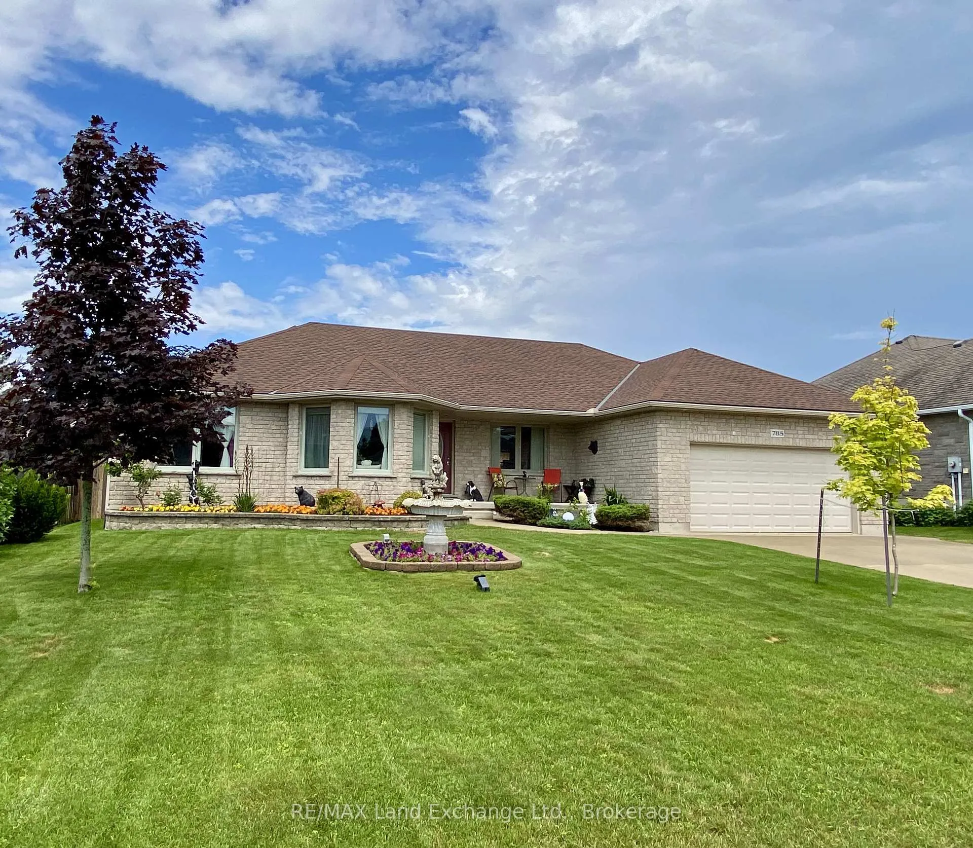 Photo of 785 Woodland Drive