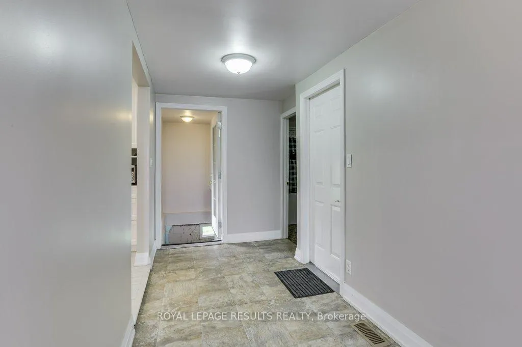Photo 6 of 64 North Street E, Tillsonburg — HOMEH