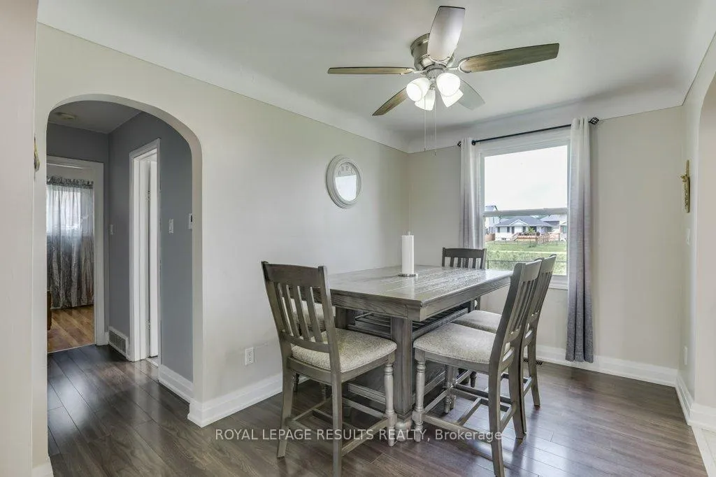 Photo 12 of 64 North Street E, Tillsonburg — HOMEH