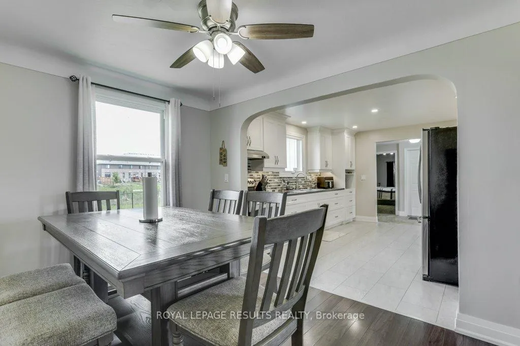 Photo 13 of 64 North Street E, Tillsonburg — HOMEH