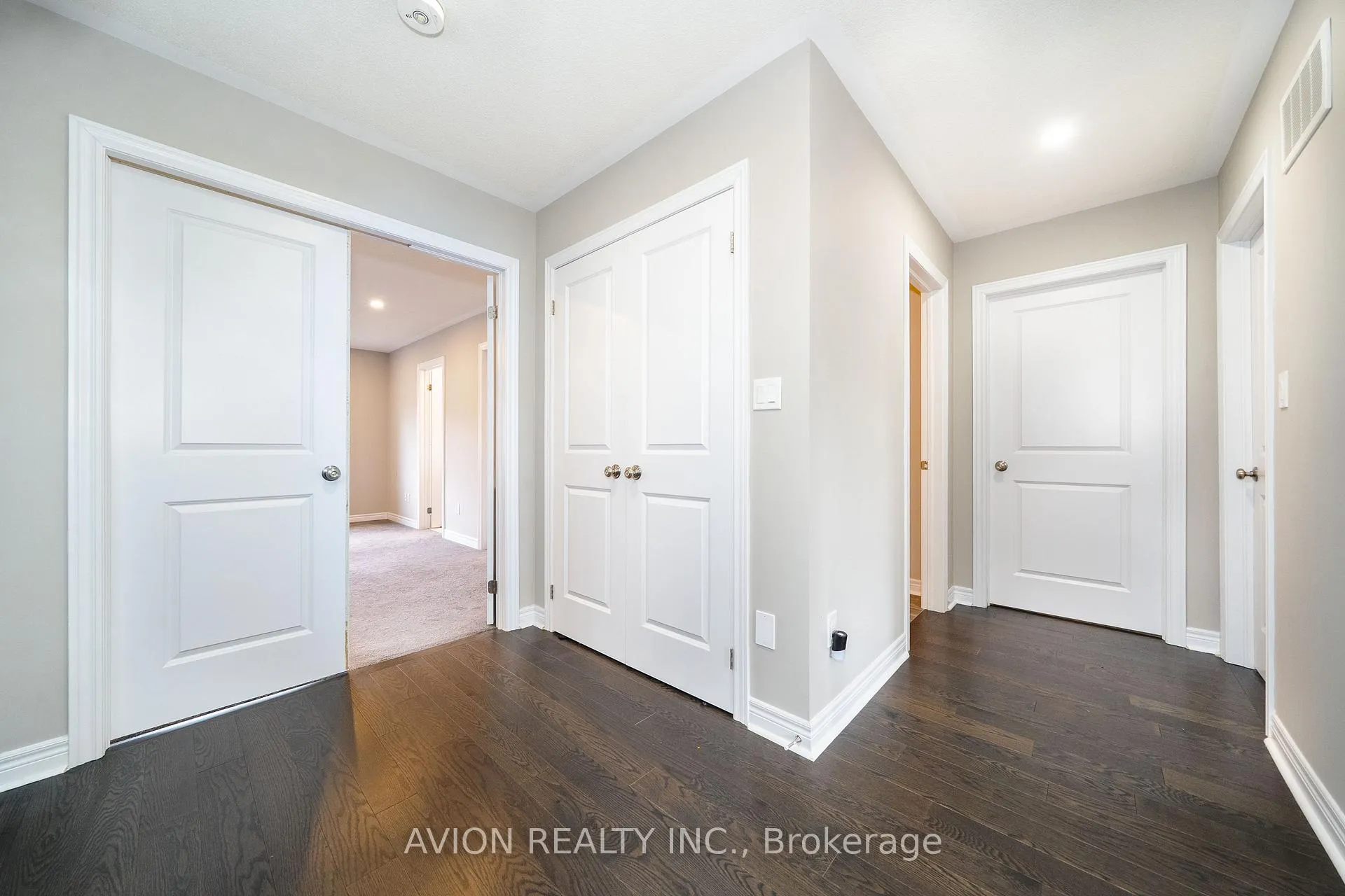 Photo 14 of 1034 Tigerlily Trail, Pickering, Rural Pickering — HOMEH