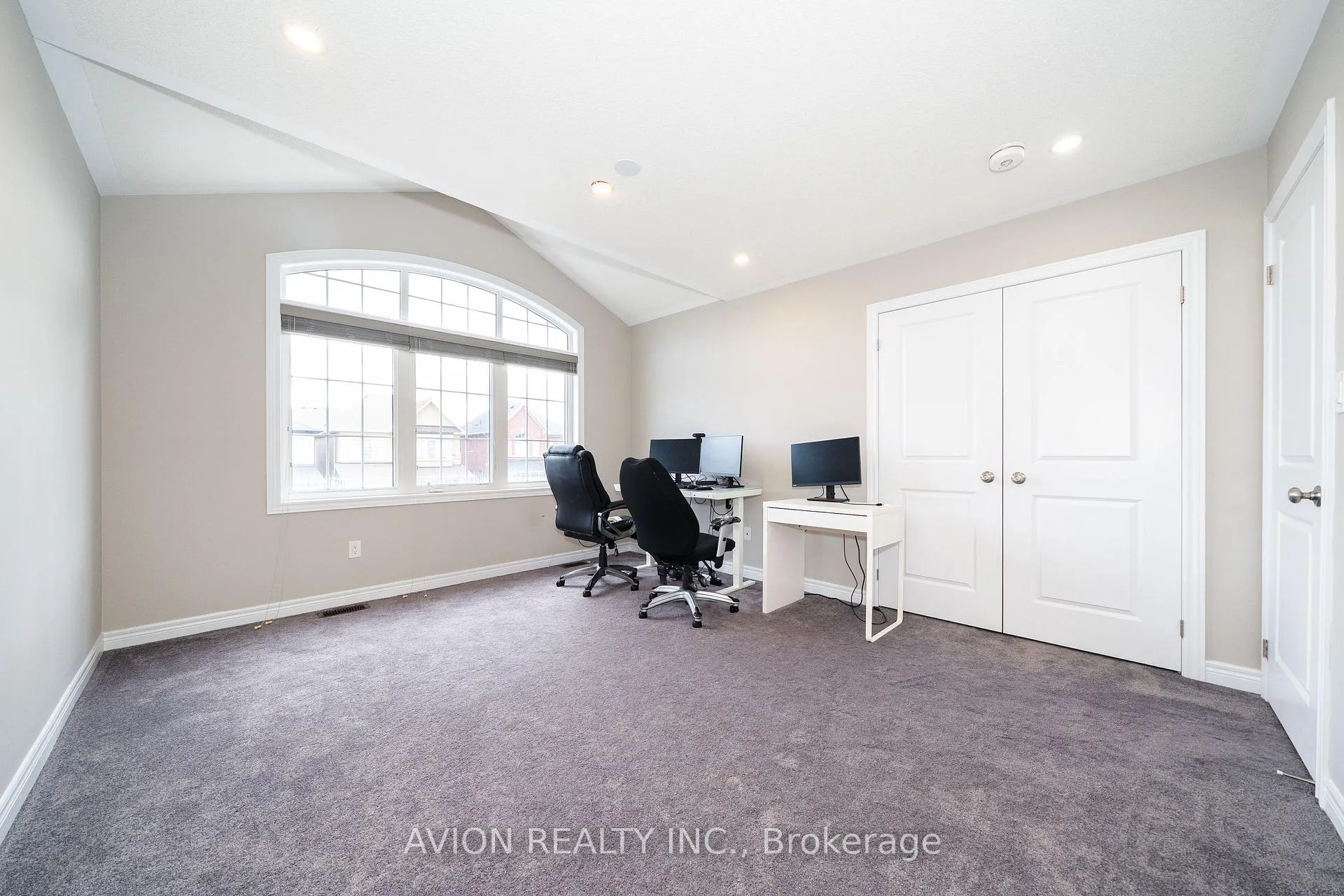 Photo 22 of 1034 Tigerlily Trail, Pickering, Rural Pickering — HOMEH