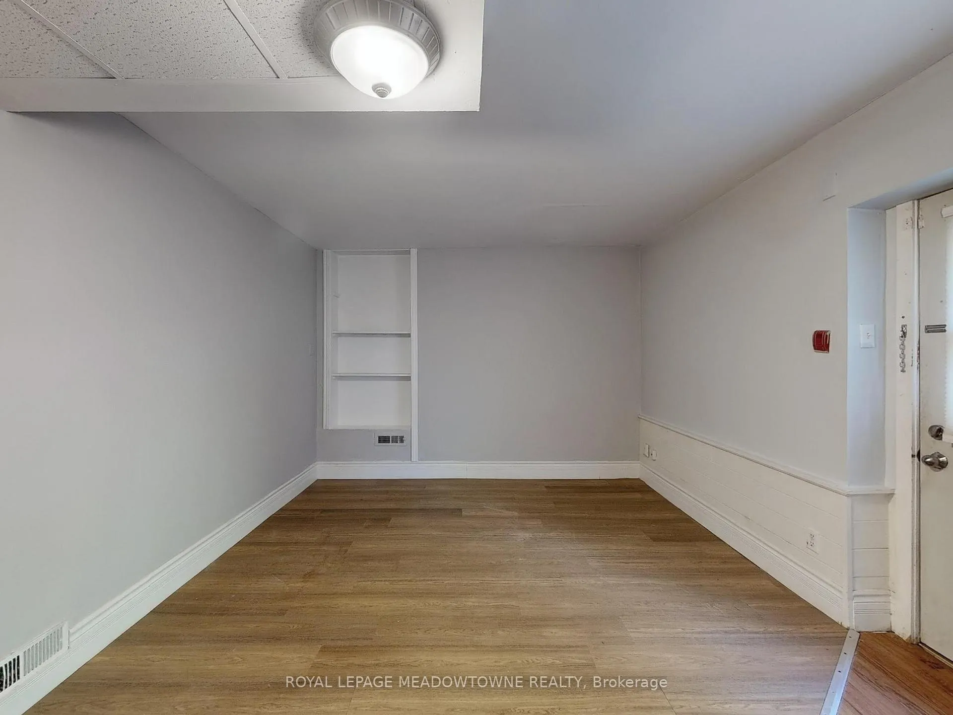 Photo 7 of Unit 6, 12 Wesleyan Street, Halton Hills, Georgetown — HOMEH