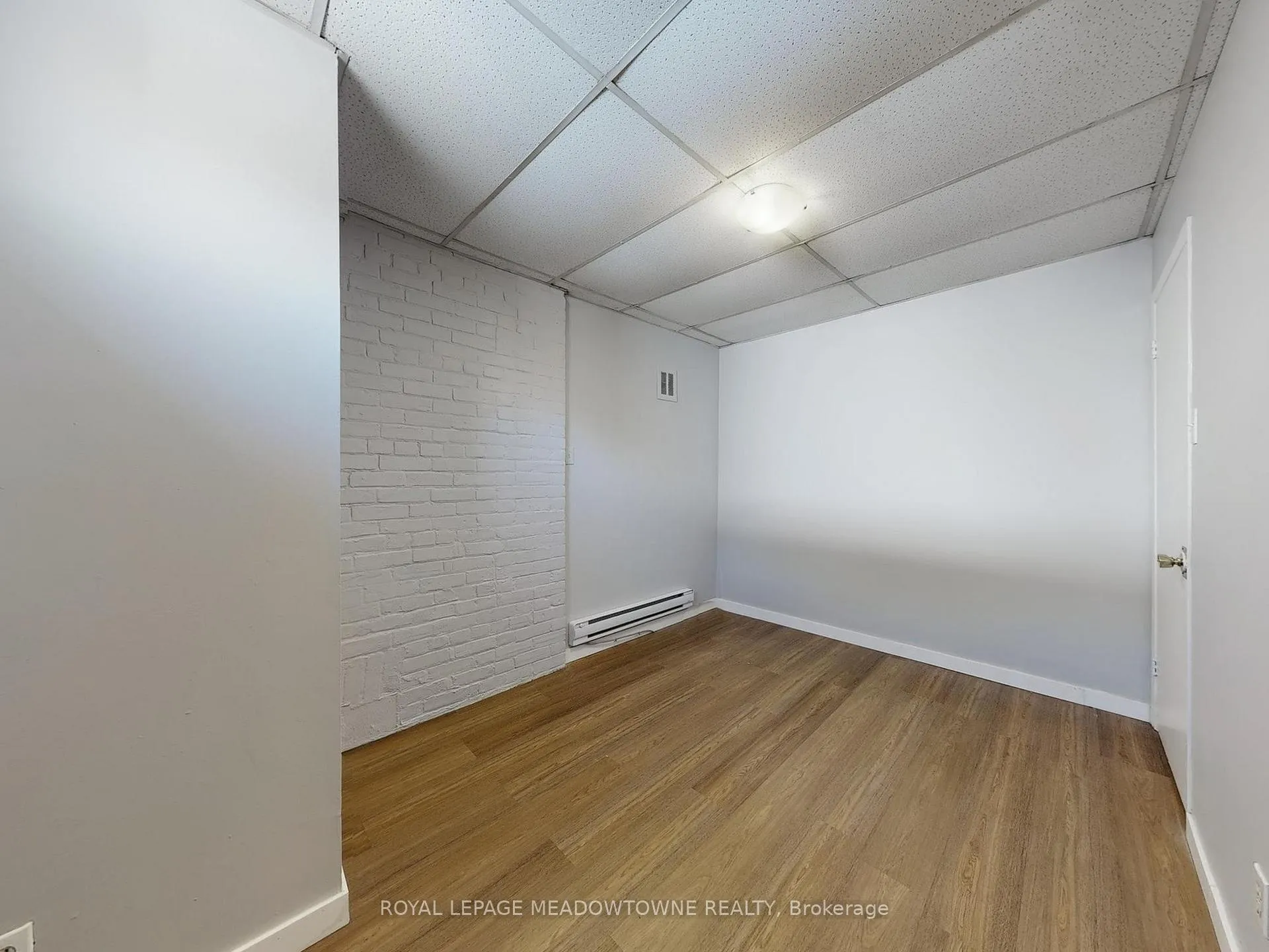 Photo 14 of Unit 6, 12 Wesleyan Street, Halton Hills, Georgetown — HOMEH
