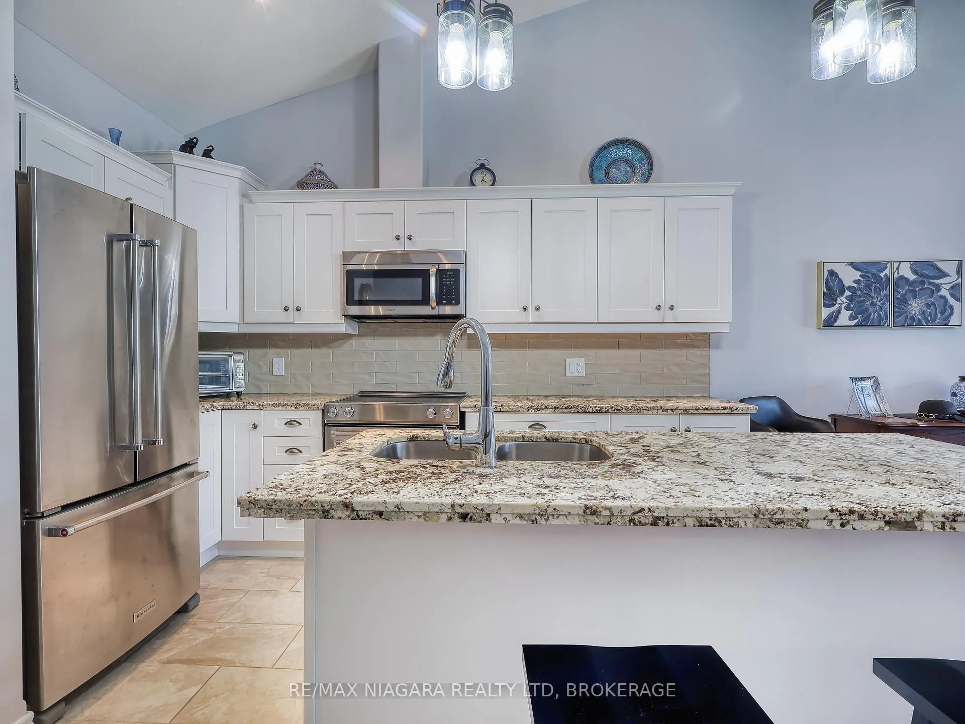 Photo 21 of Unit 18, 9528 Hendershot Boulevard, Niagara Falls, Forestview — HOMEH