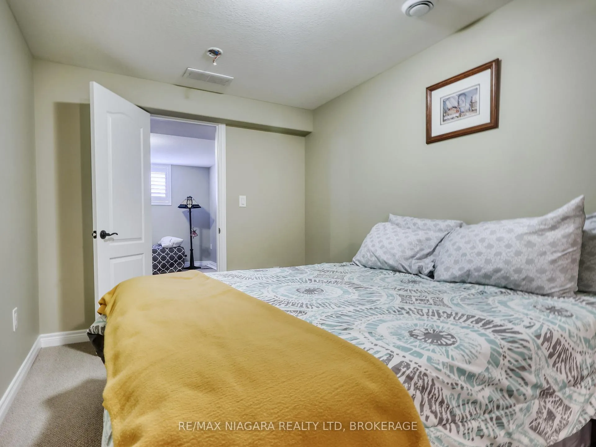 Photo 33 of Unit 18, 9528 Hendershot Boulevard, Niagara Falls, Forestview — HOMEH