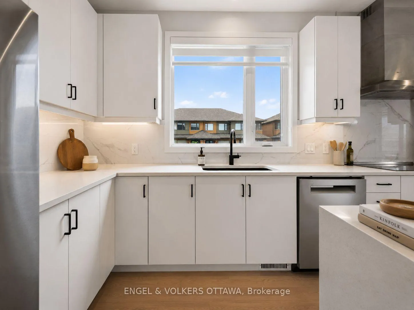 Photo 8 of 101 Orchestra Way, Ottawa, Riverside South/Gloucester Glen — HOMEH