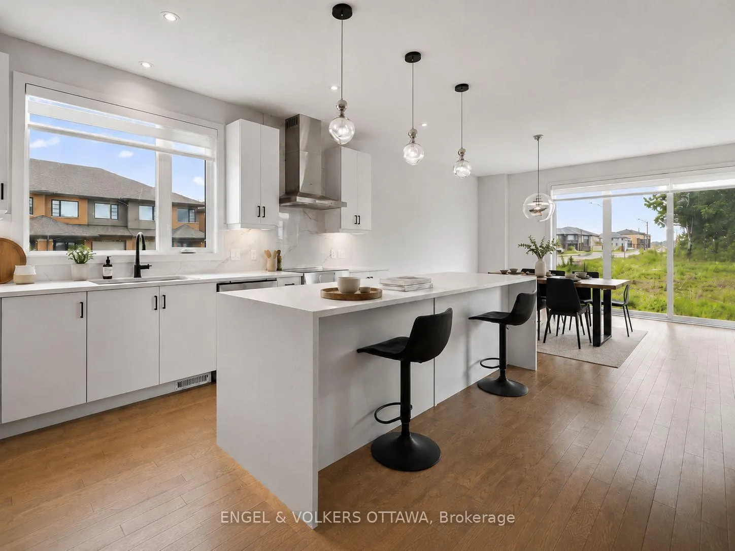 Photo 10 of 101 Orchestra Way, Ottawa, Riverside South/Gloucester Glen — HOMEH