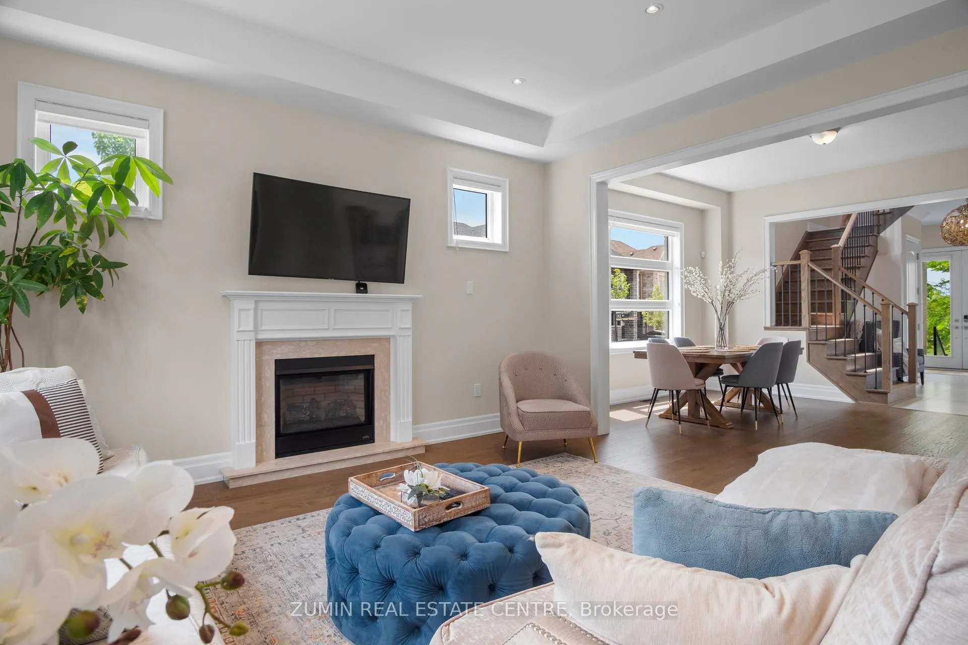 Photo 11 of 39 Lyle Way, Brampton, Credit Valley — HOMEH