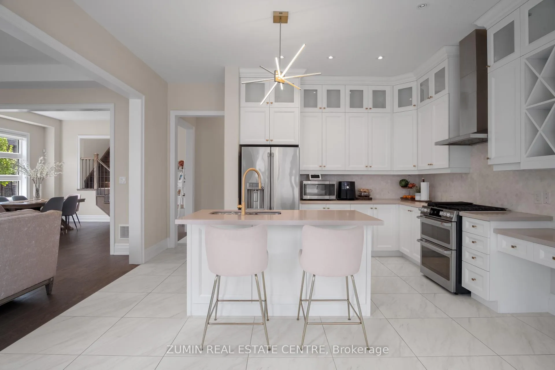 Photo 14 of 39 Lyle Way, Brampton, Credit Valley — HOMEH