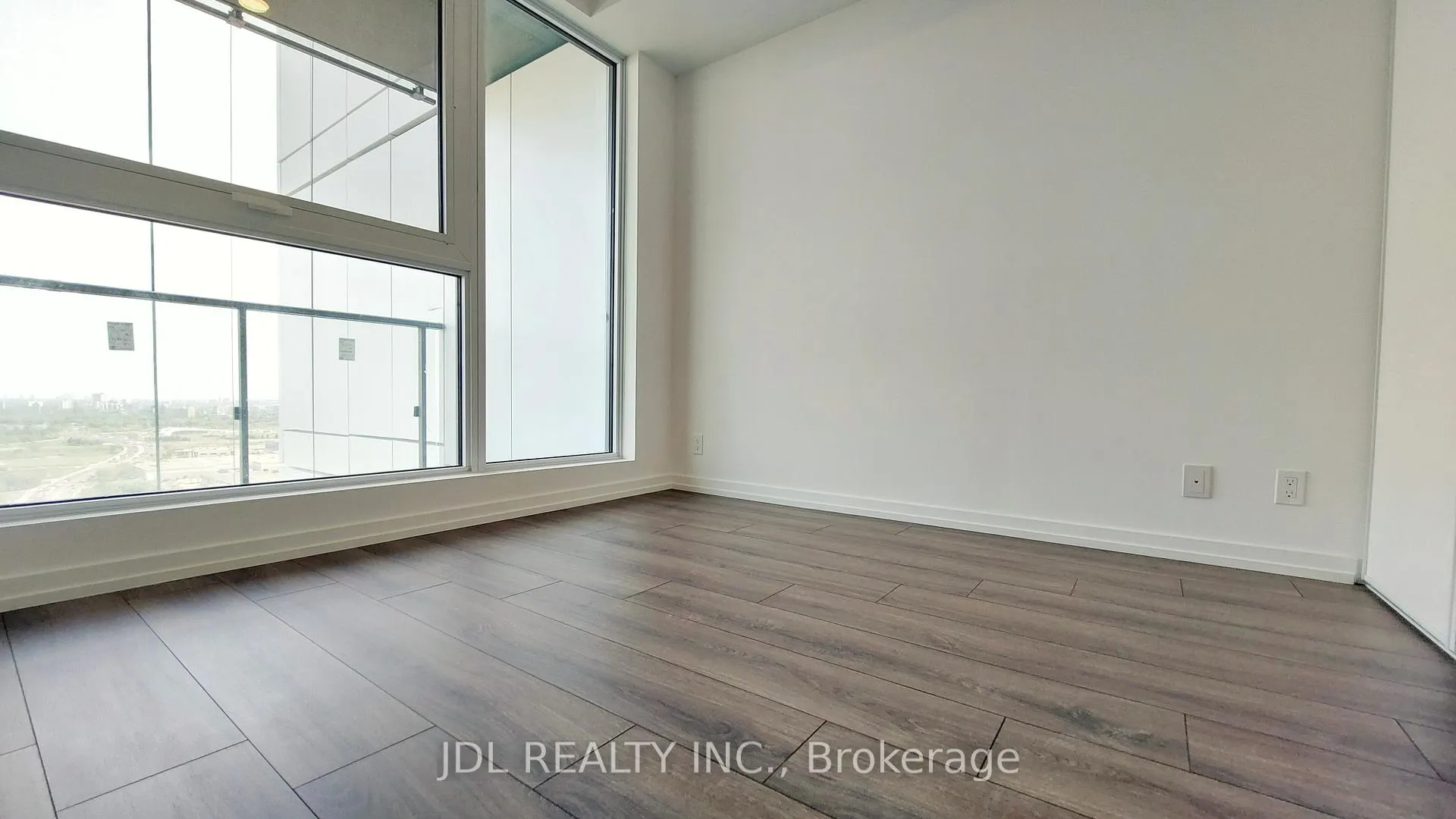 Photo 5 of Unit 2801, 7890 Jane Street, Vaughan, Concord — HOMEH