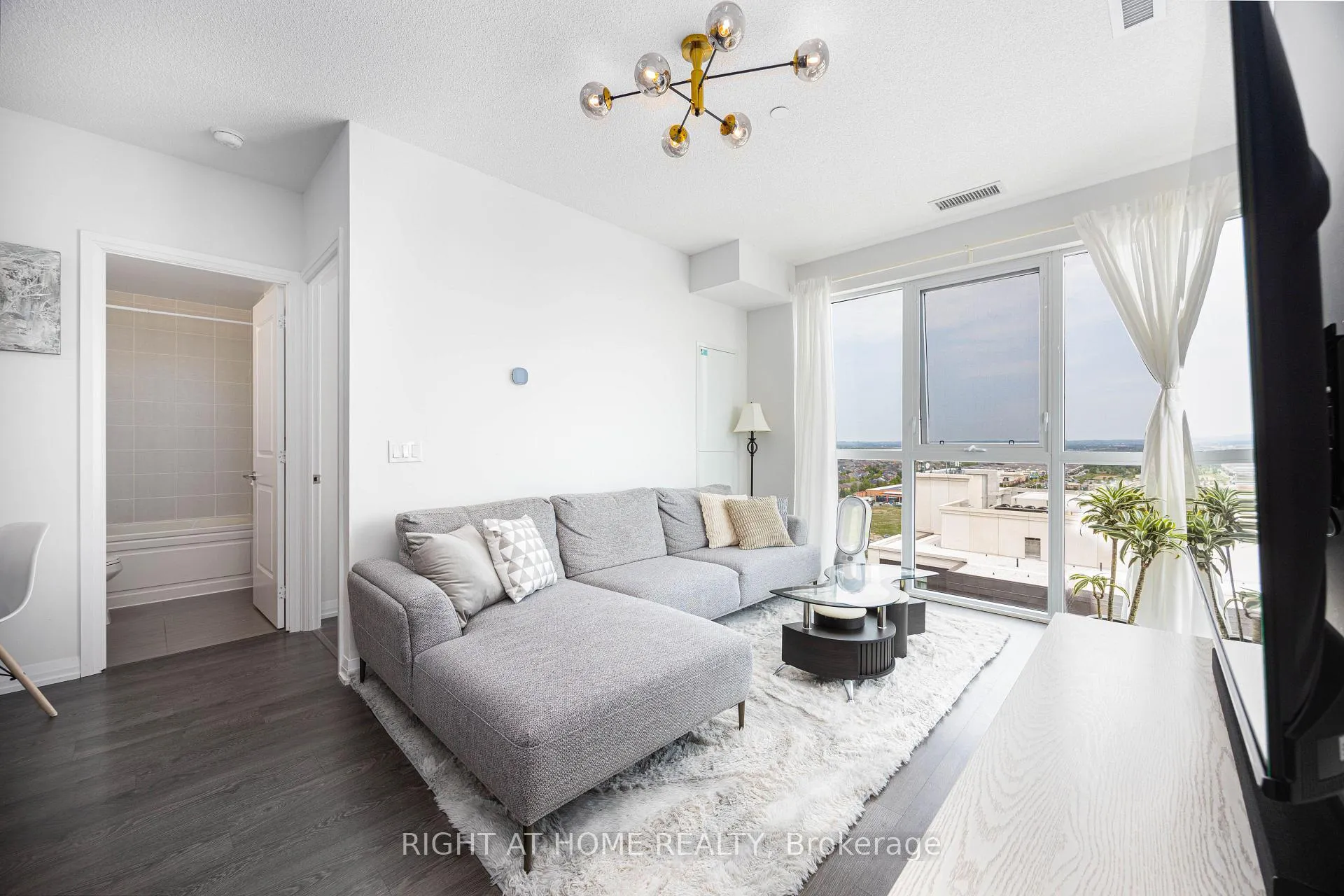 Photo 10 of Unit PH 5, 9560 Markham Road, Markham, Wismer — HOMEH