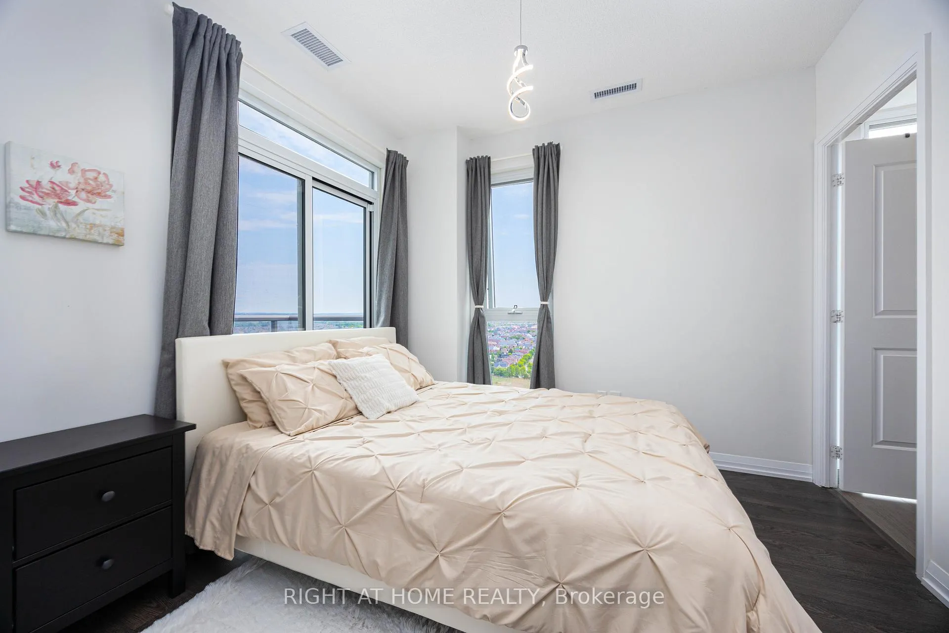Photo 13 of Unit PH 5, 9560 Markham Road, Markham, Wismer — HOMEH