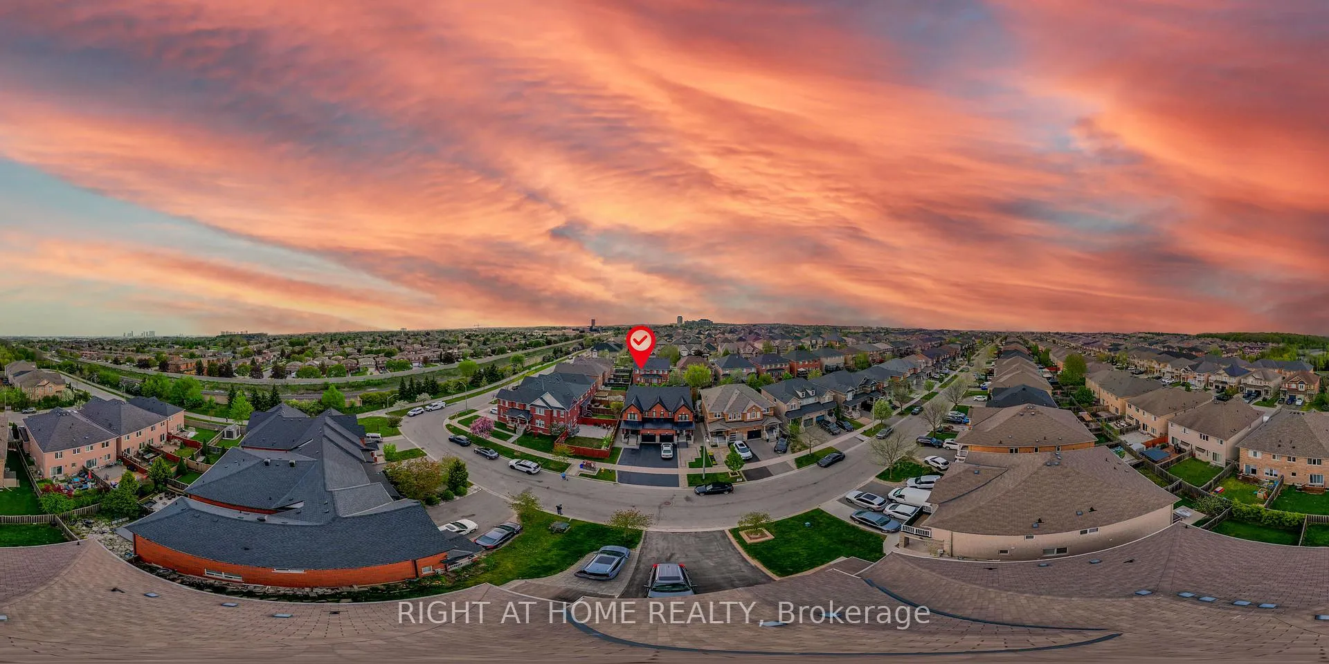 Photo 6 of 263 Golden Orchard Road, Vaughan, Patterson — HOMEH