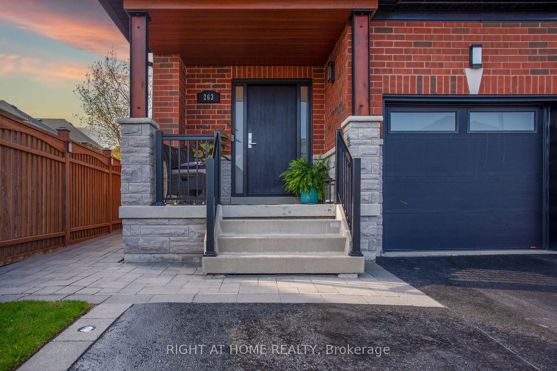 Photo 1 of 263 Golden Orchard Road, Vaughan, Patterson — HOMEH