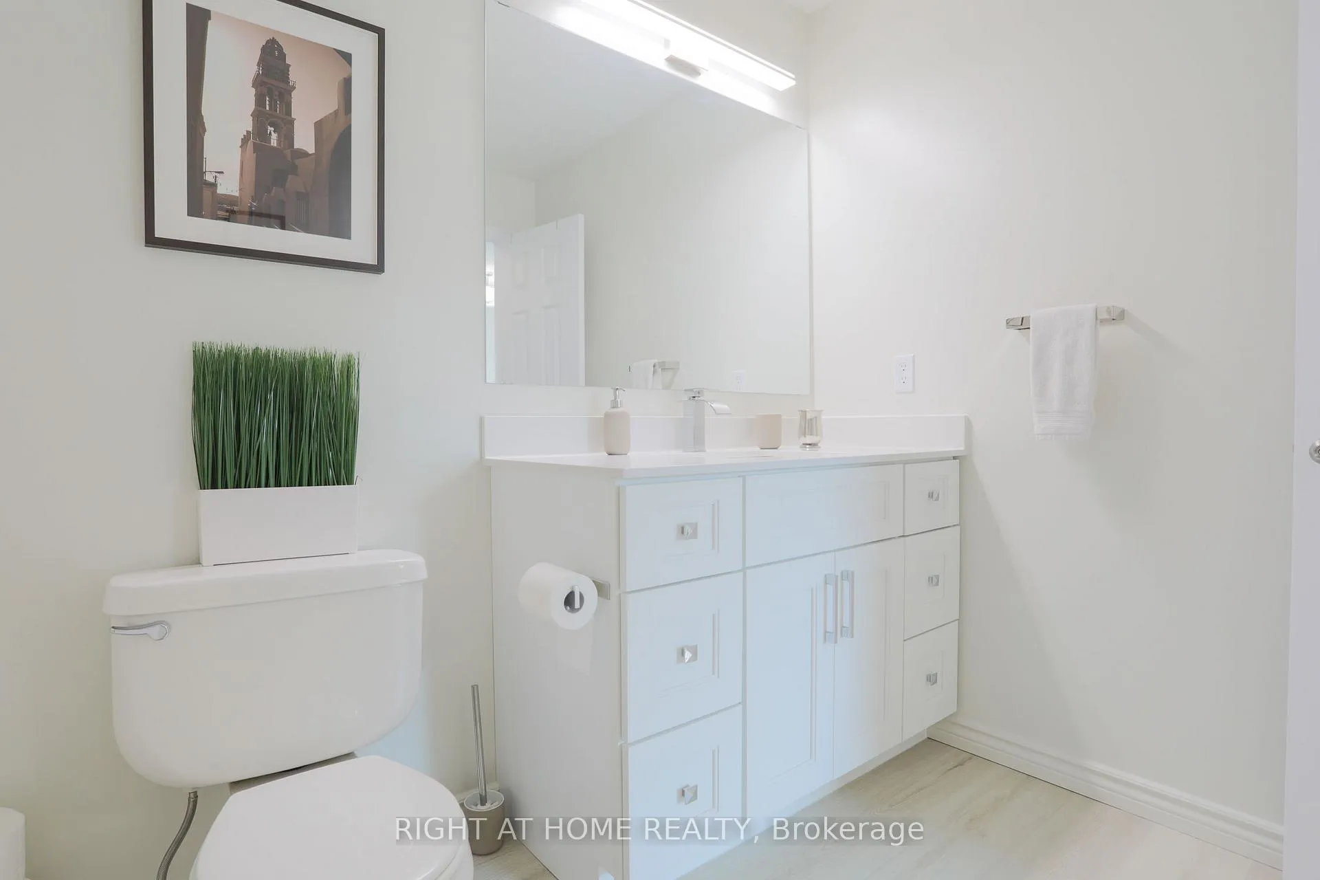 Photo 37 of 263 Golden Orchard Road, Vaughan, Patterson — HOMEH