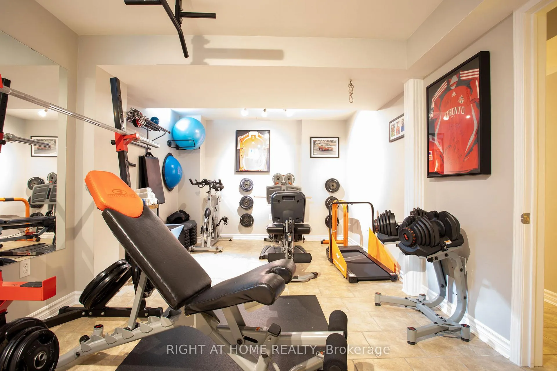 Photo 39 of 263 Golden Orchard Road, Vaughan, Patterson — HOMEH