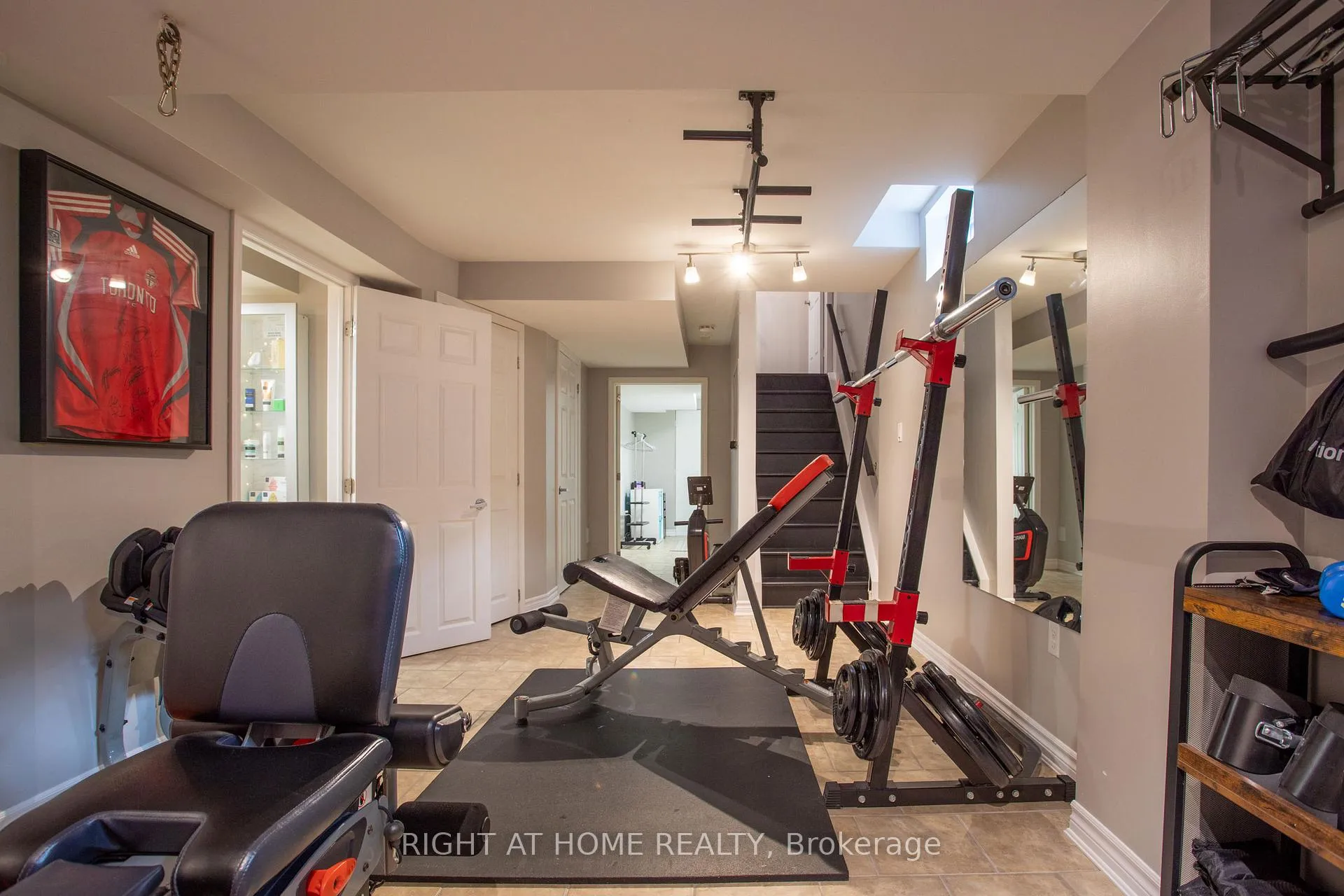 Photo 40 of 263 Golden Orchard Road, Vaughan, Patterson — HOMEH