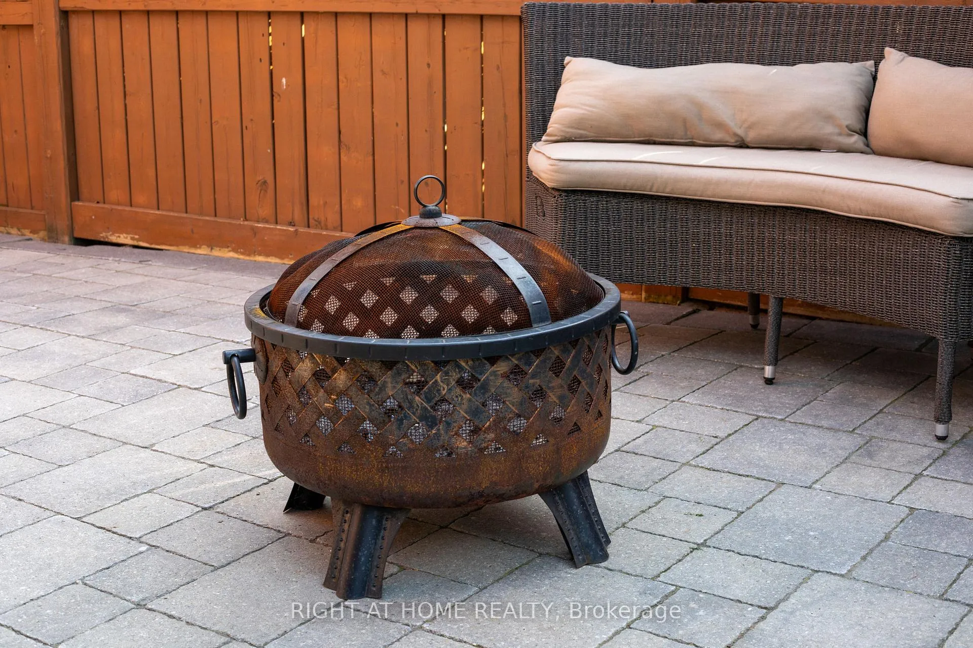 Photo 49 of 263 Golden Orchard Road, Vaughan, Patterson — HOMEH
