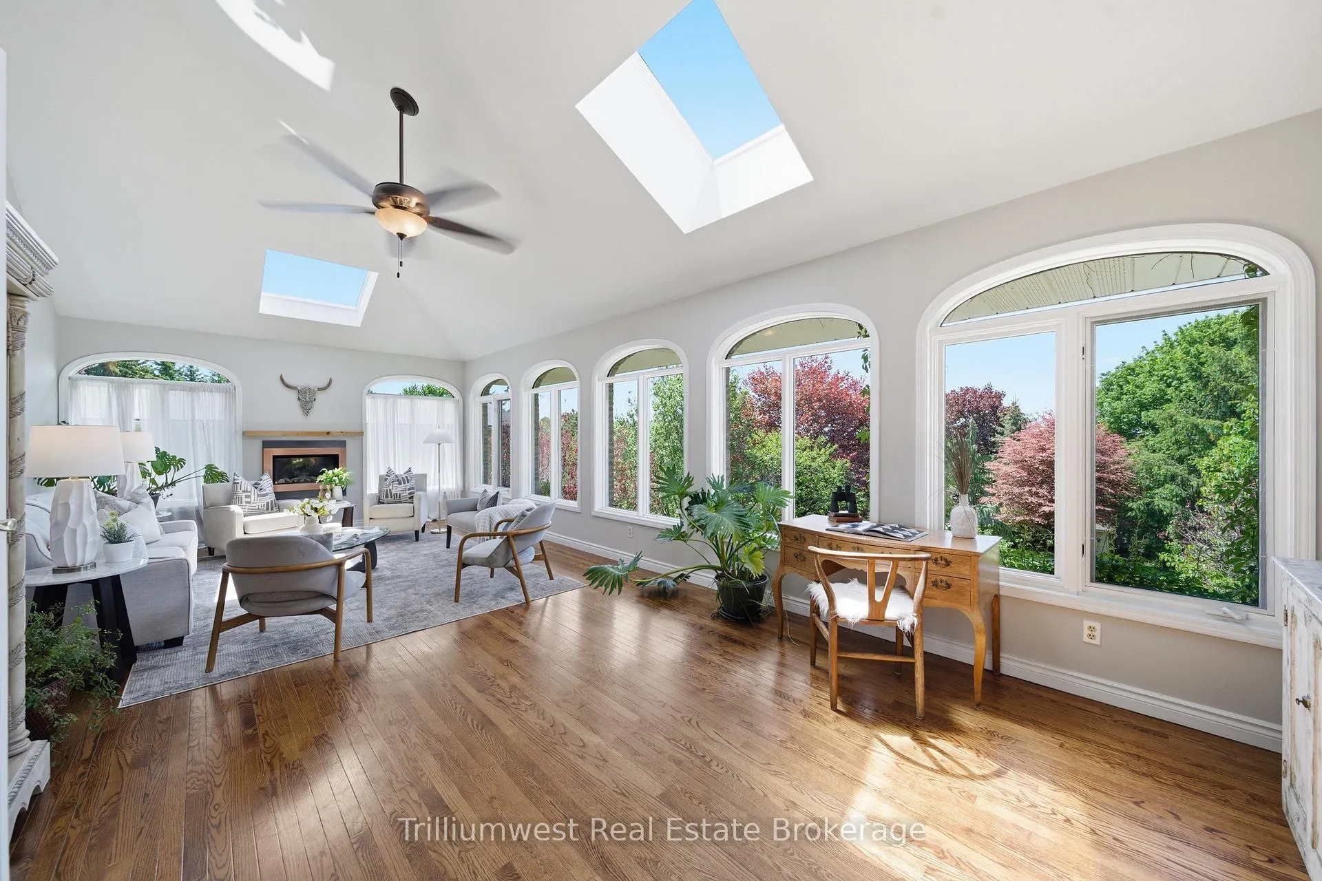 Photo 1 of 37 Blue Forest Crescent, Guelph/Eramosa, Rural Guelph/Eramosa East — HOMEH