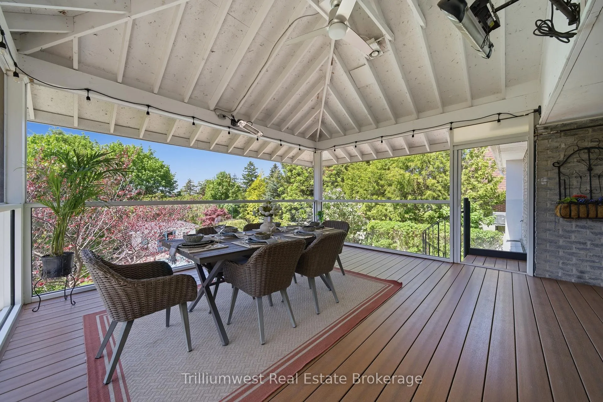 Photo 17 of 37 Blue Forest Crescent, Guelph/Eramosa, Rural Guelph/Eramosa East — HOMEH